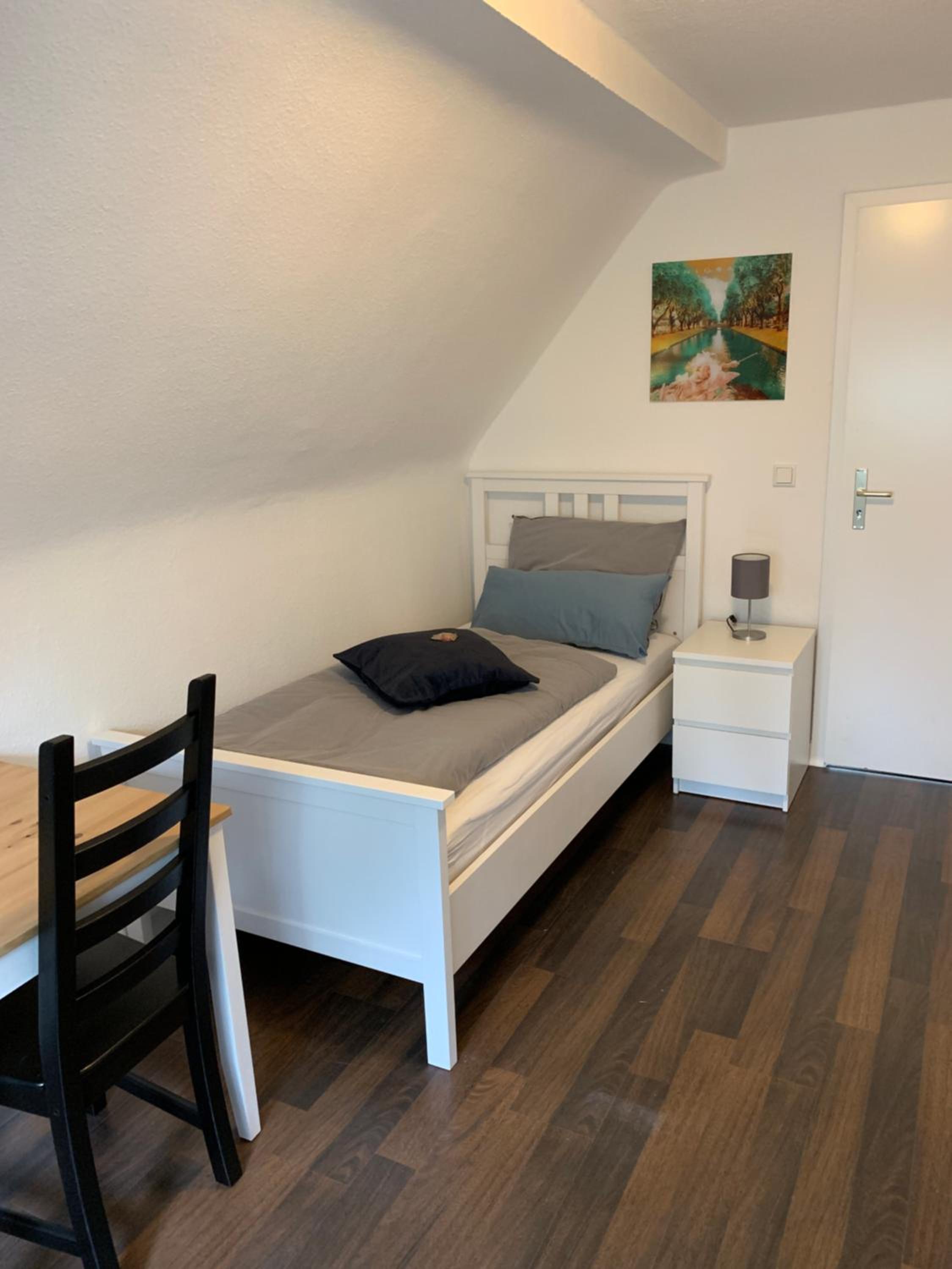 Single Room with Private Bathroom