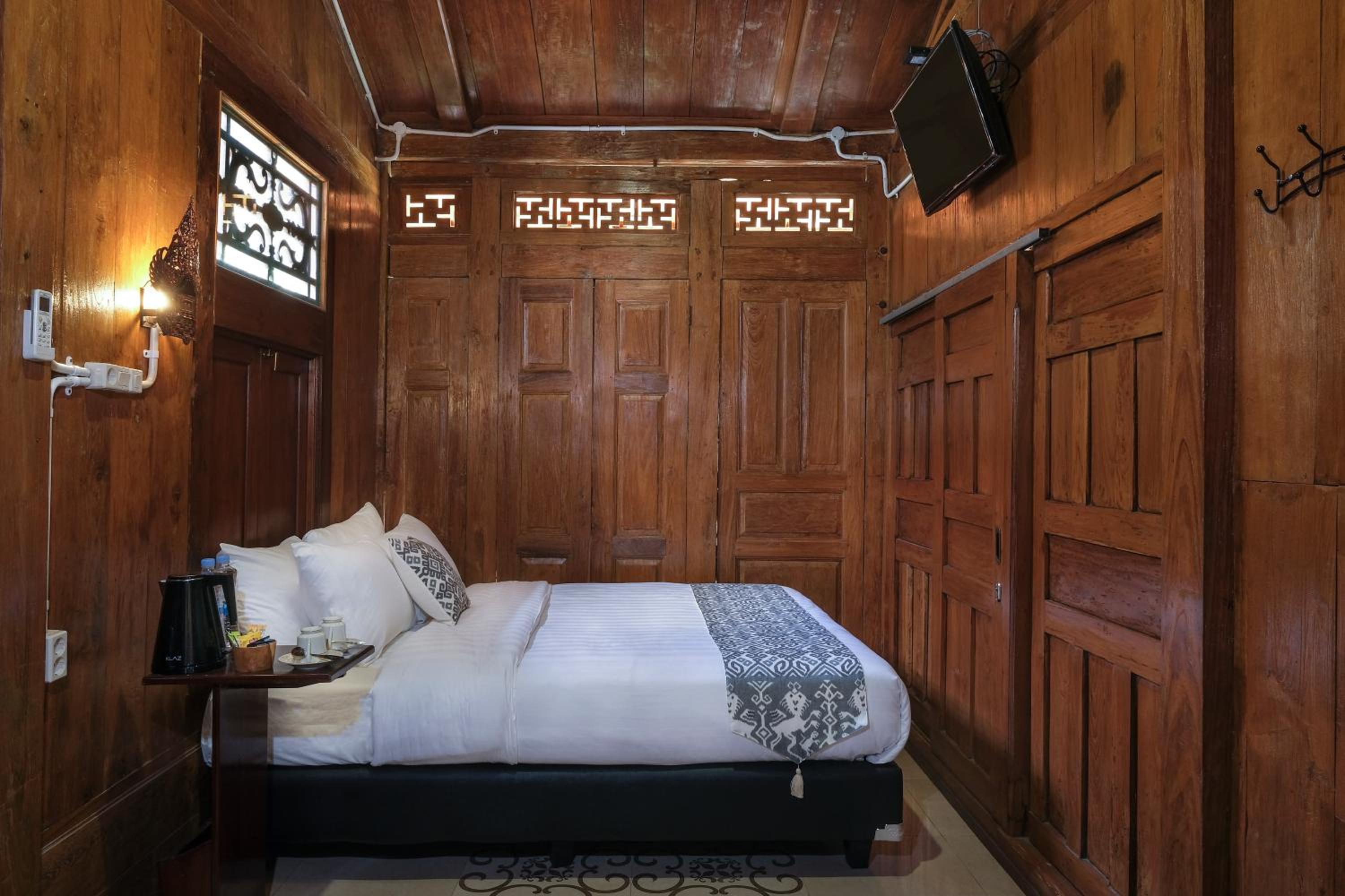 Deluxe Double Room - Photo 5