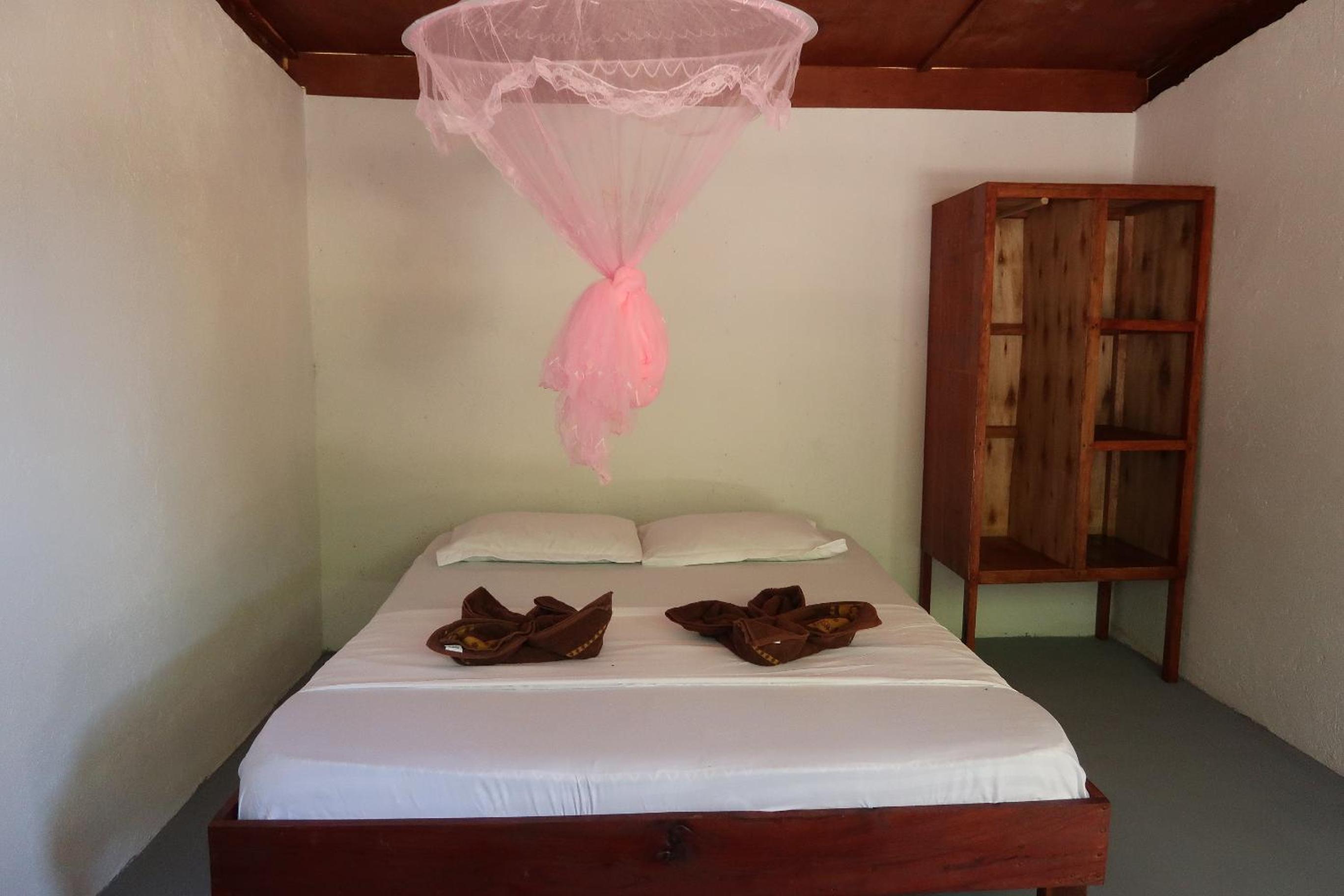 Standard Double Room with Shared Bathroom