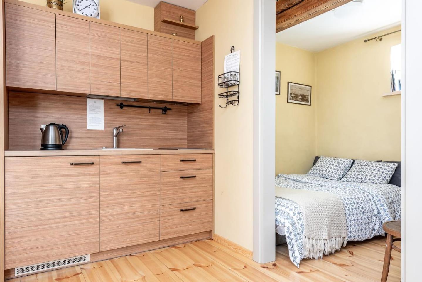 One-Bedroom Apartment - Photo 15