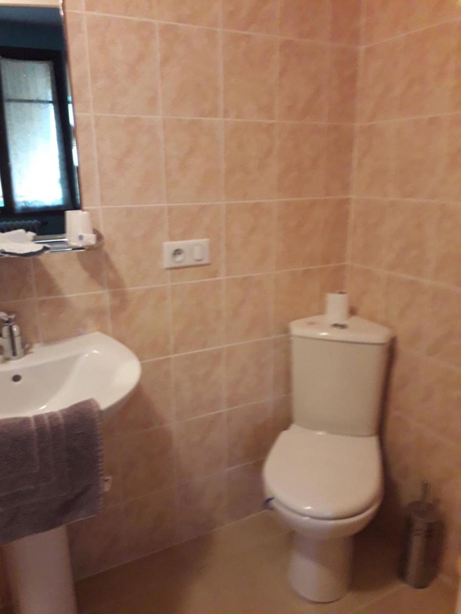 Double Room - Disability Access photo 3