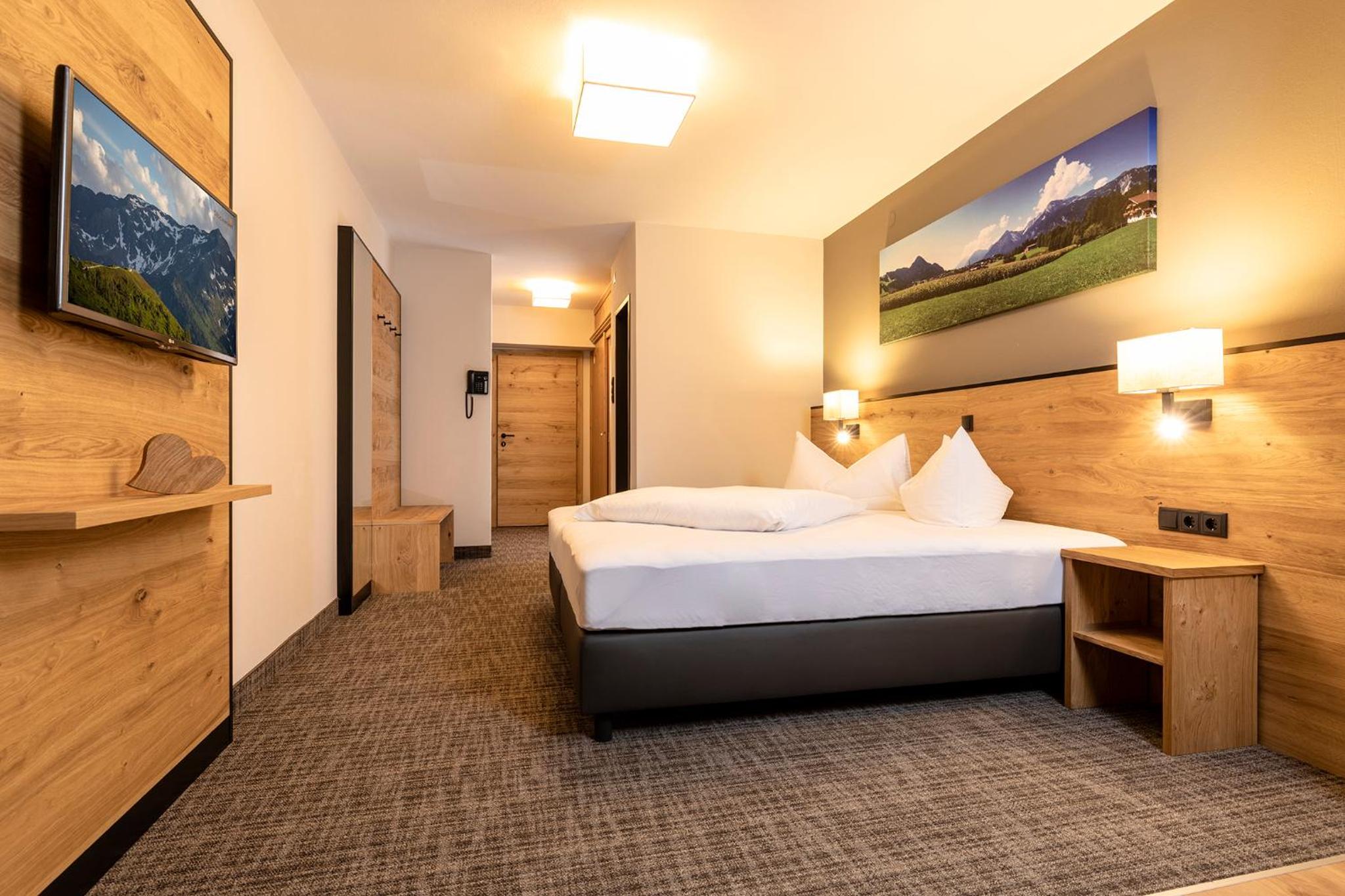 Superior Double Room - Photo 2