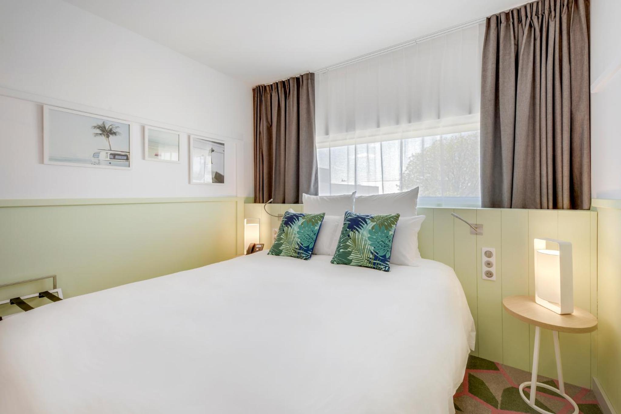 Standard Double Room with Bunk Bed - Photo 4
