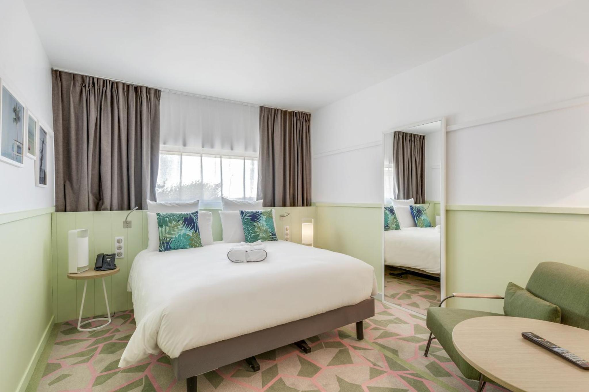 Privilege Double Room - Photo 1