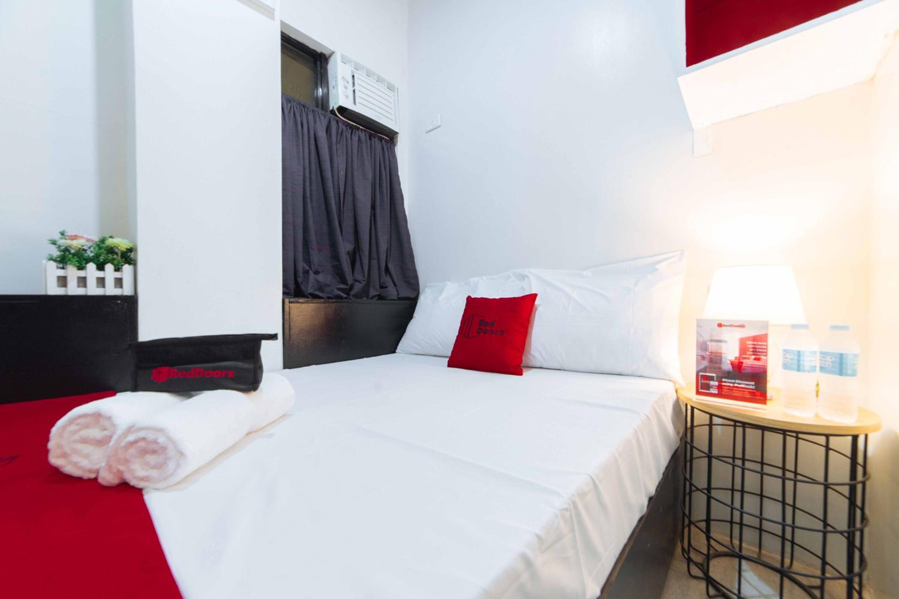 Double Room - Photo 6
