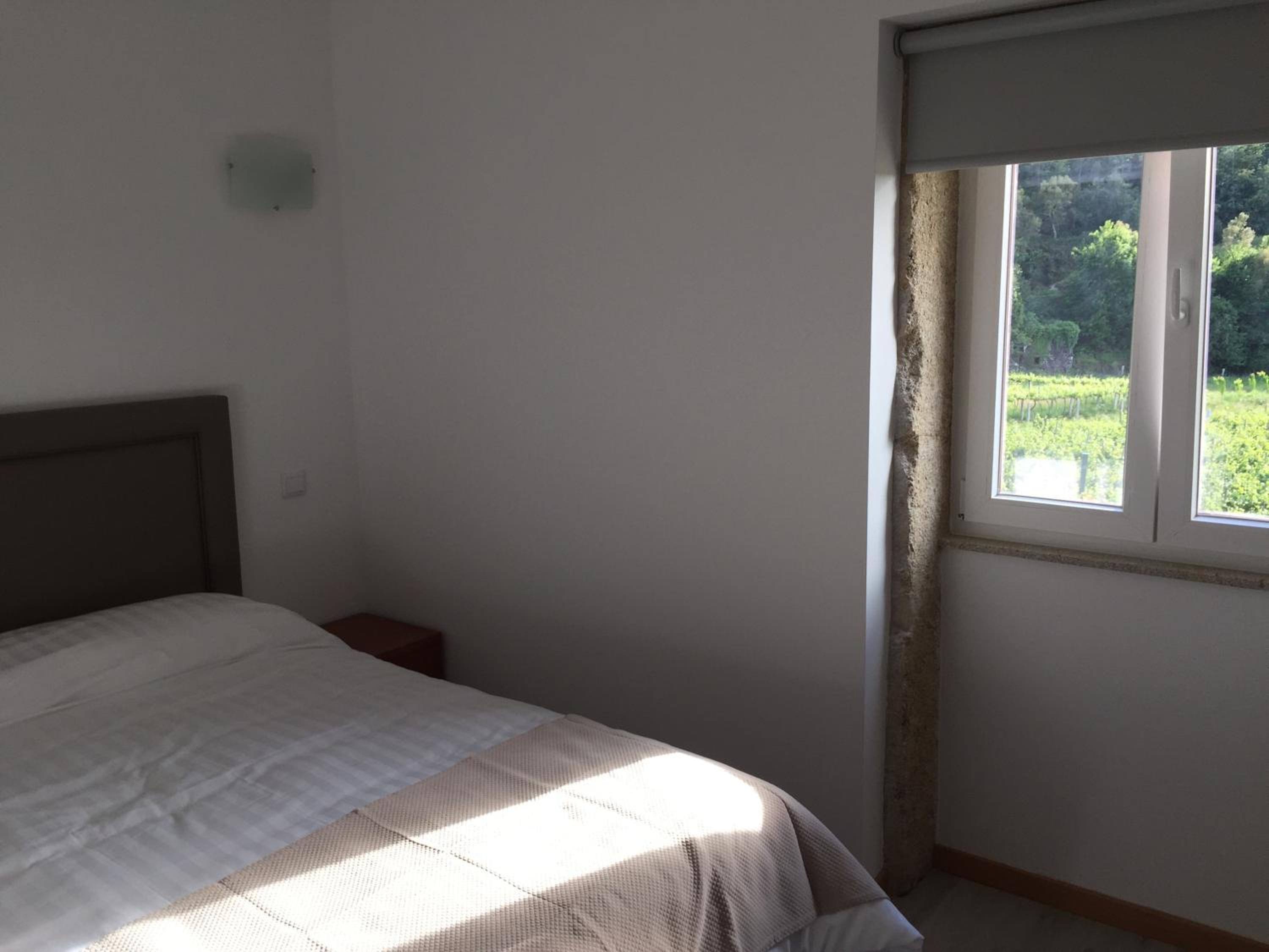 Double Room with Private Bathroom - Photo 3