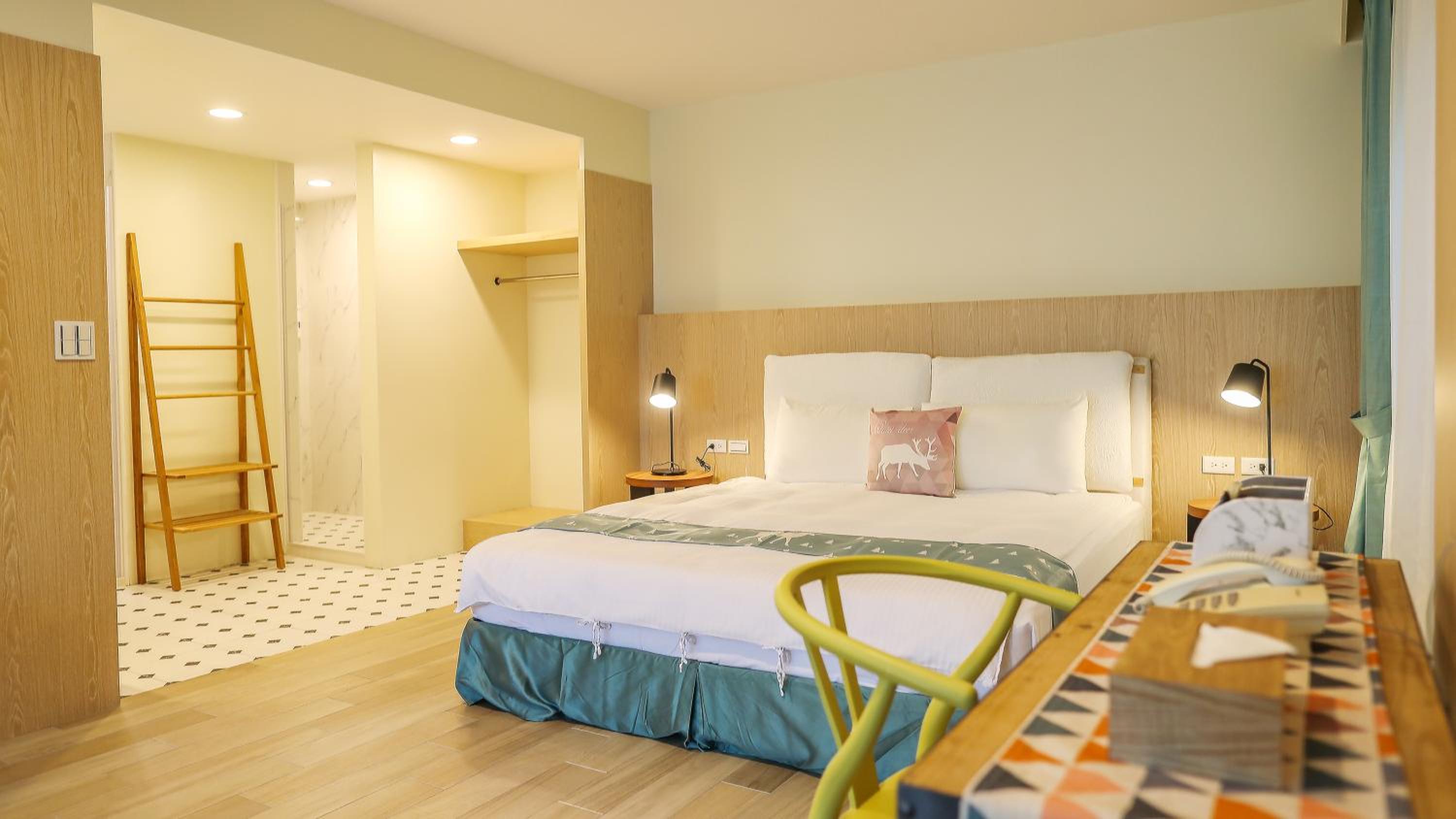 Double Room with Mountain View