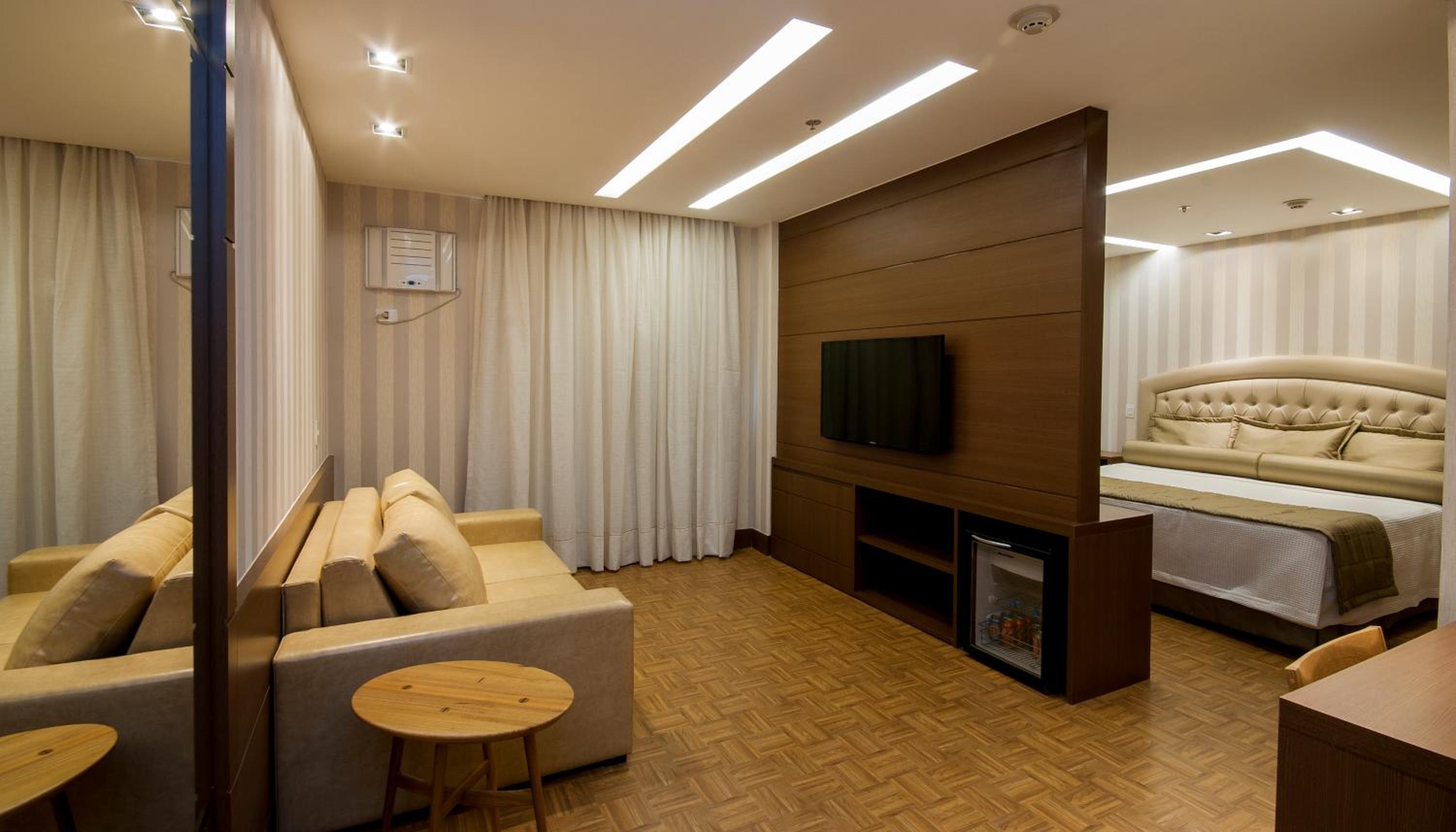 Executive Suite photo 2