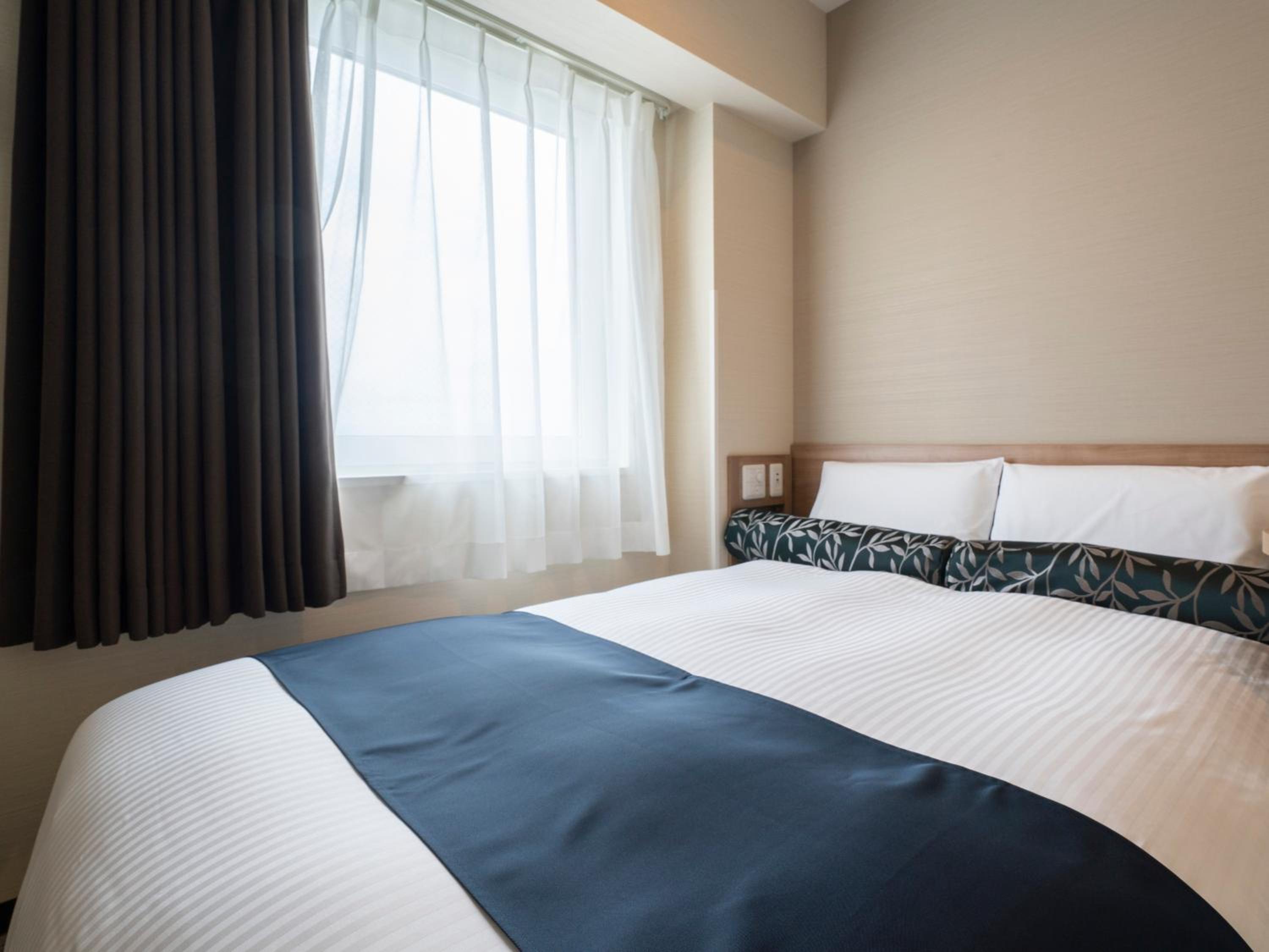 Double Room - Non-Smoking  - Photo 4