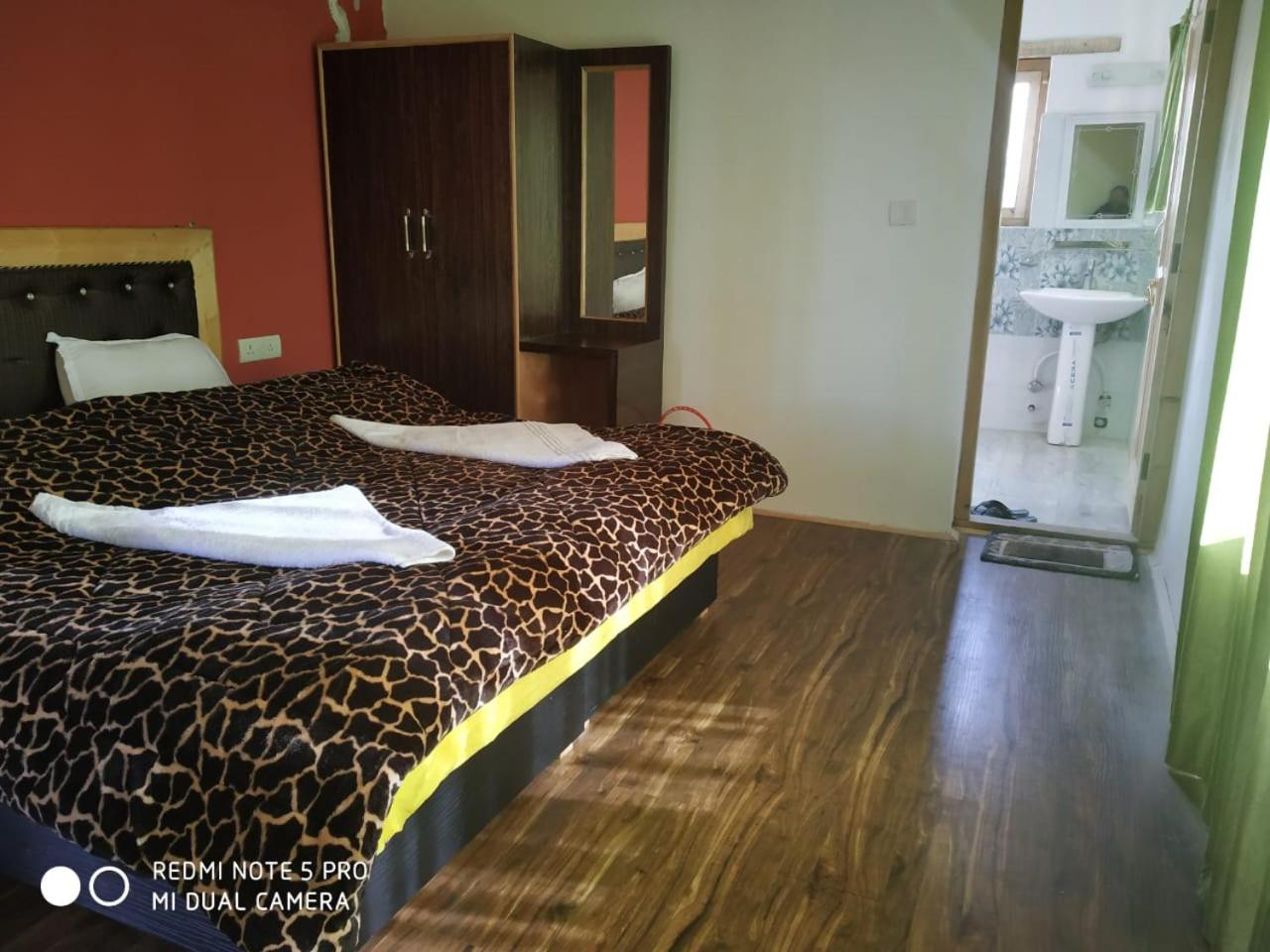 Double Room With Balcony (2 Adults + 1 Child)