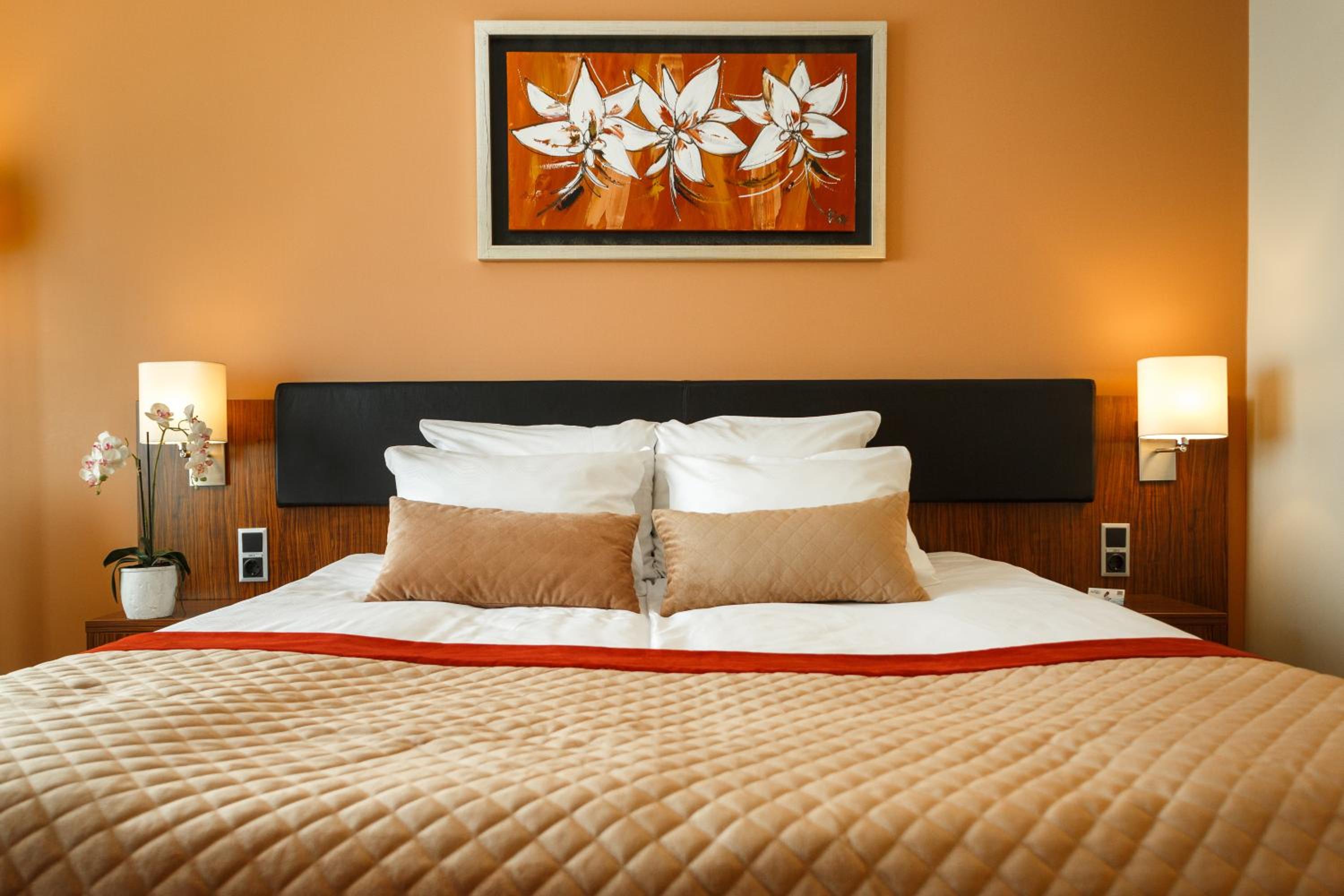 Standard Double or Twin Room - Photo 1