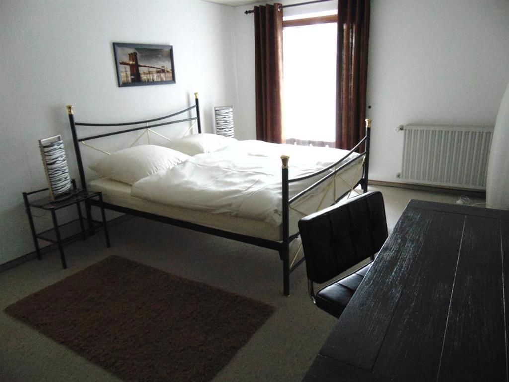 Two-Bedroom Apartment photo 2
