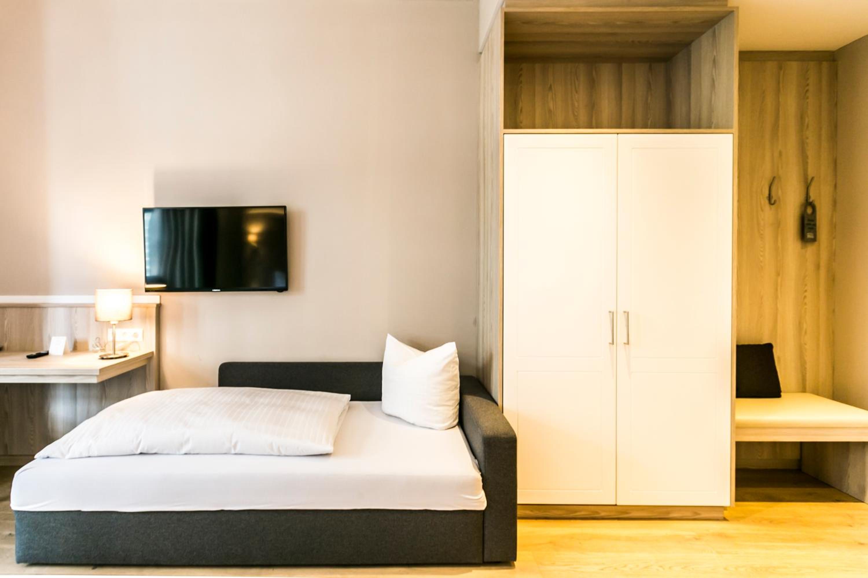 Comfort Triple Room - Photo 2