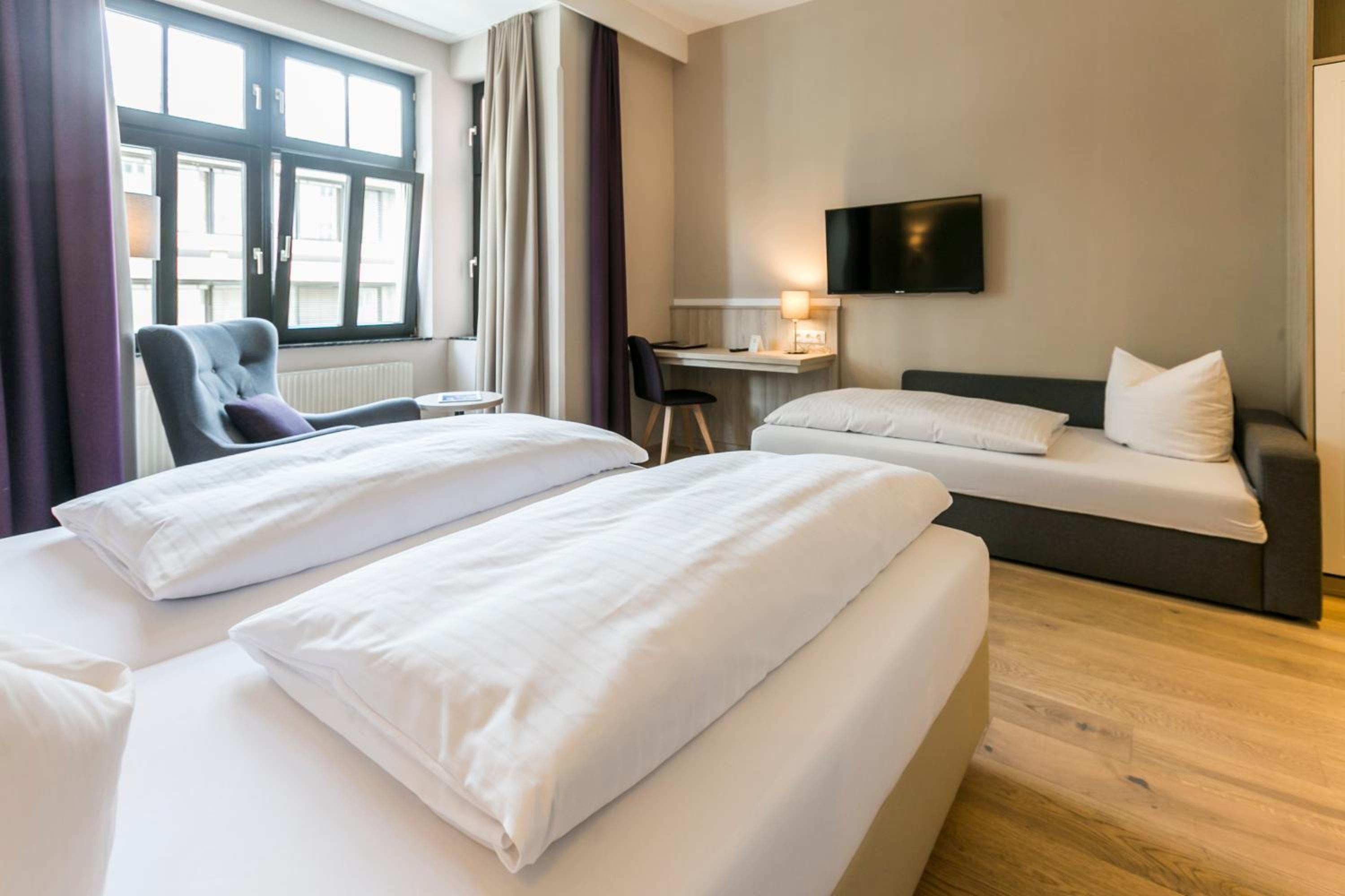 Comfort Triple Room - Photo 1