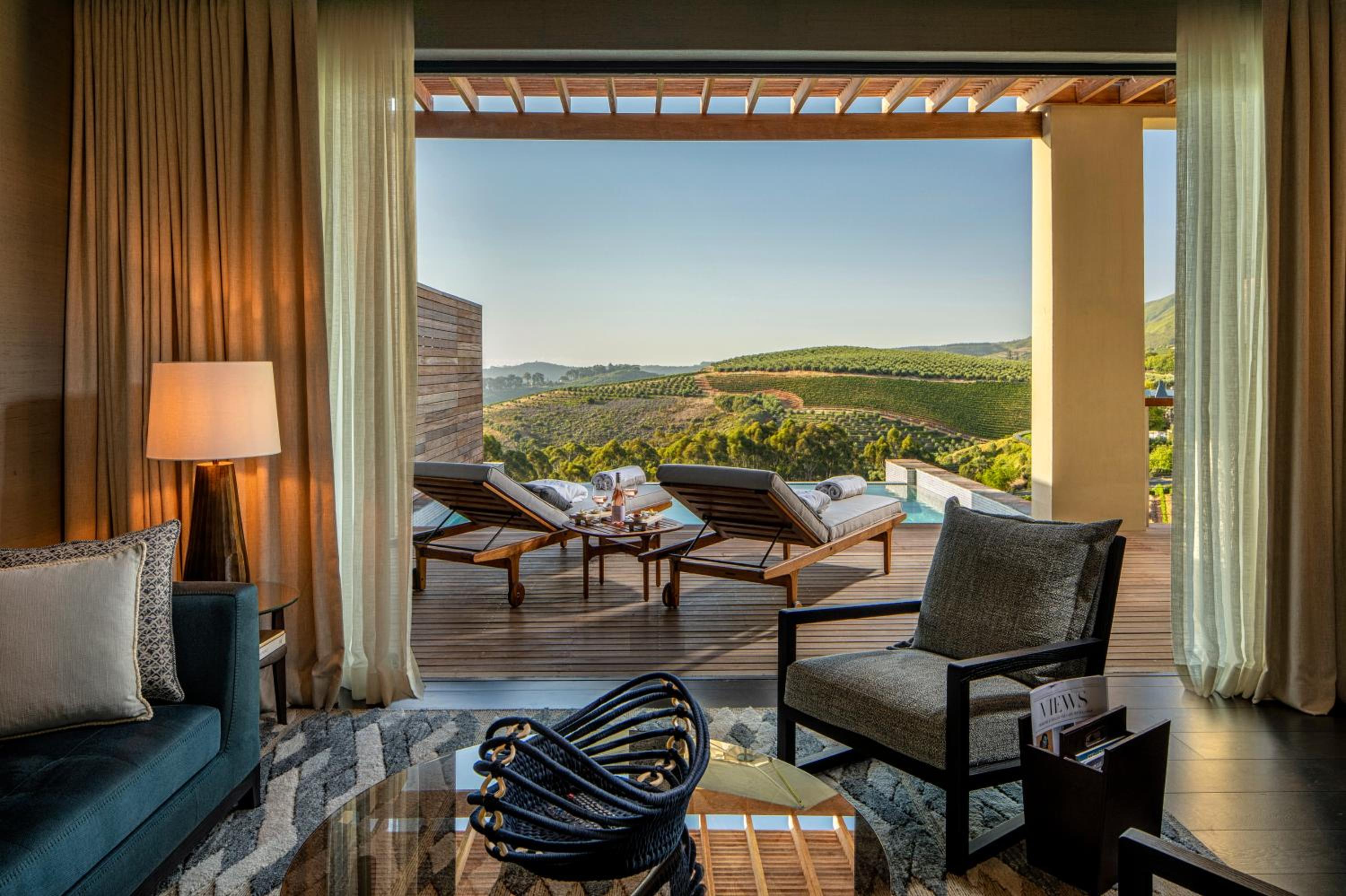 Superior Villa with Vineyard Views - Photo 3