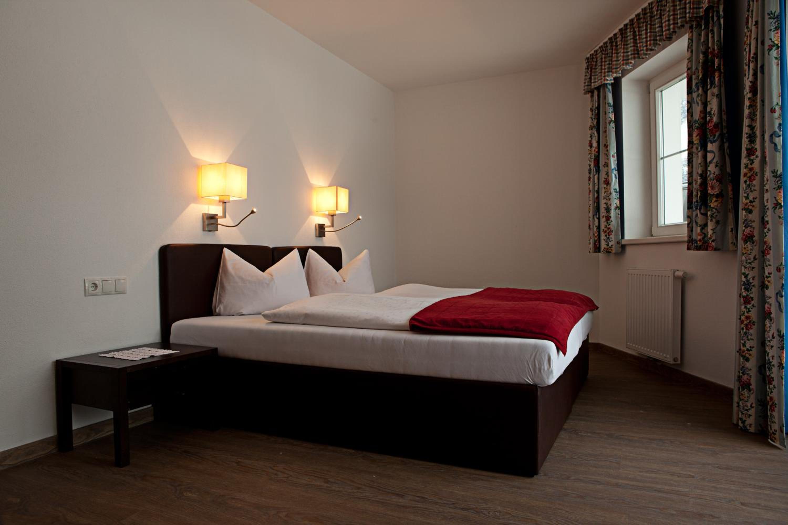 Two-Bedroom Apartment with Terrace photo 1