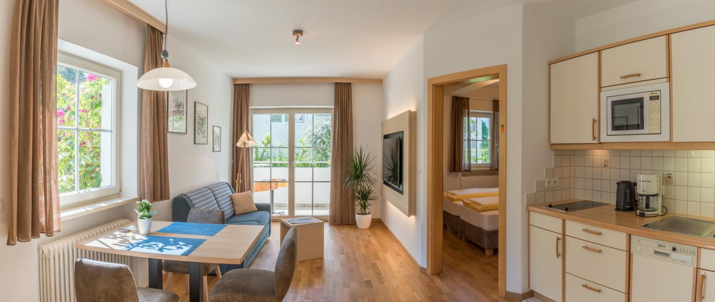 Deluxe Apartment