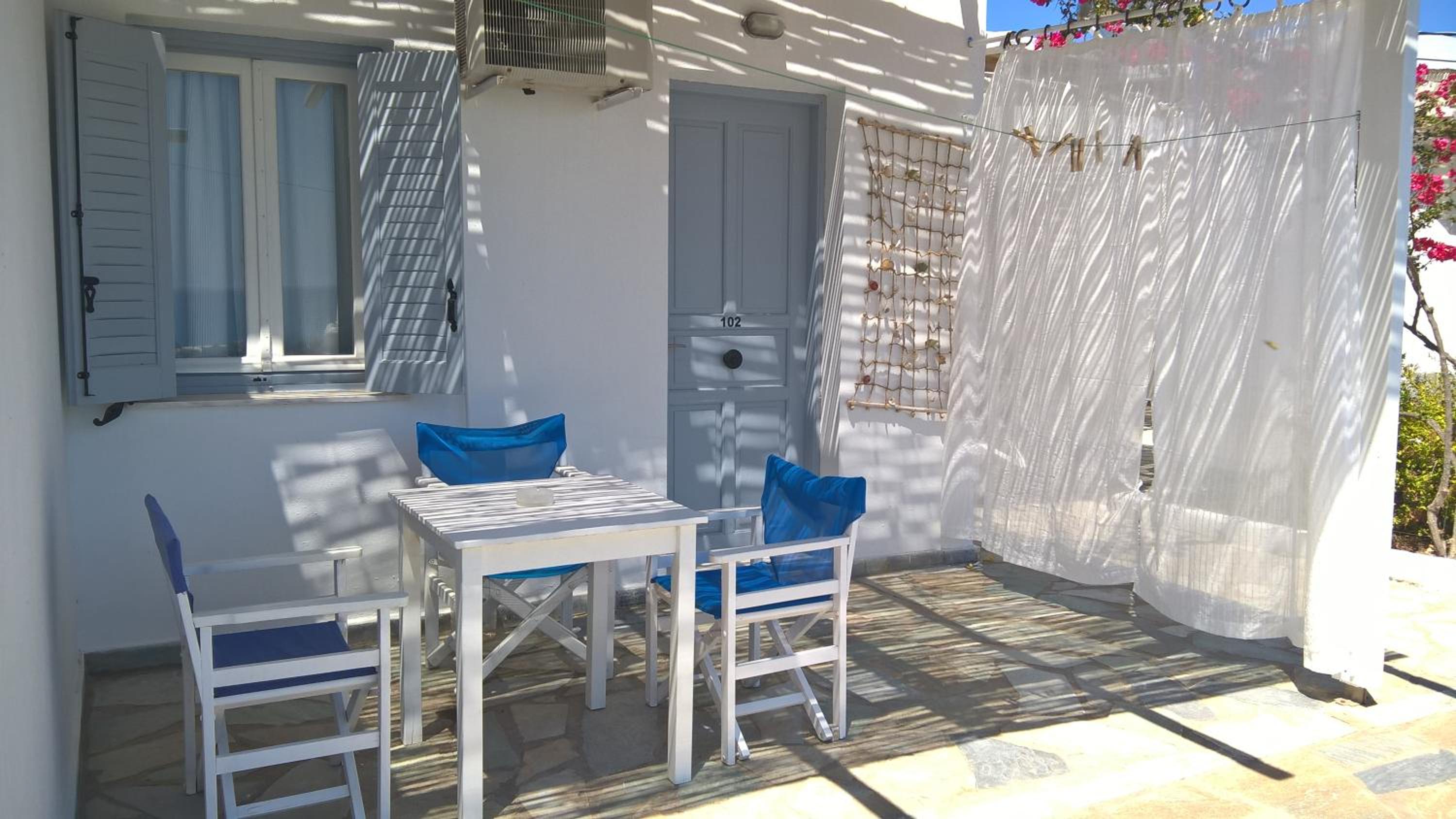 Studio with Sea View (2 Adults) photo 2