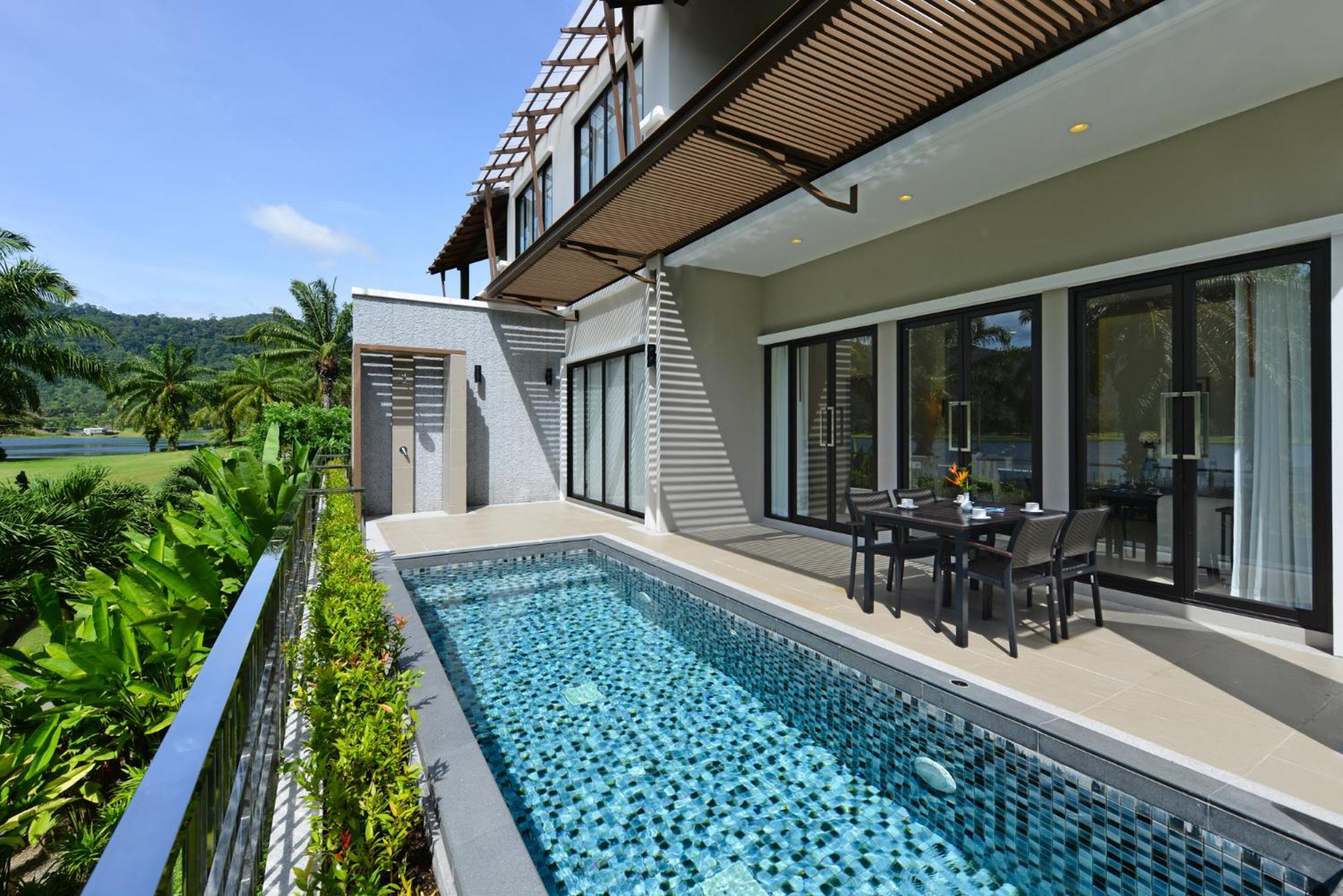Two-Bedroom Suite with Private Pool - Photo 5