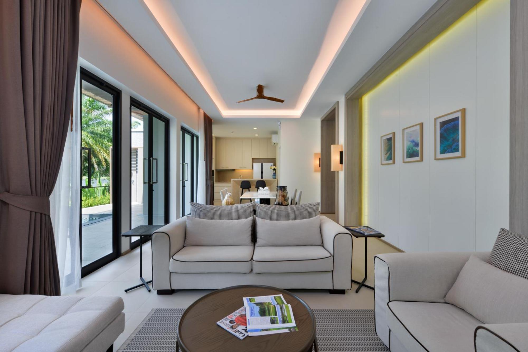 Two-Bedroom Suite with Private Pool - Photo 7