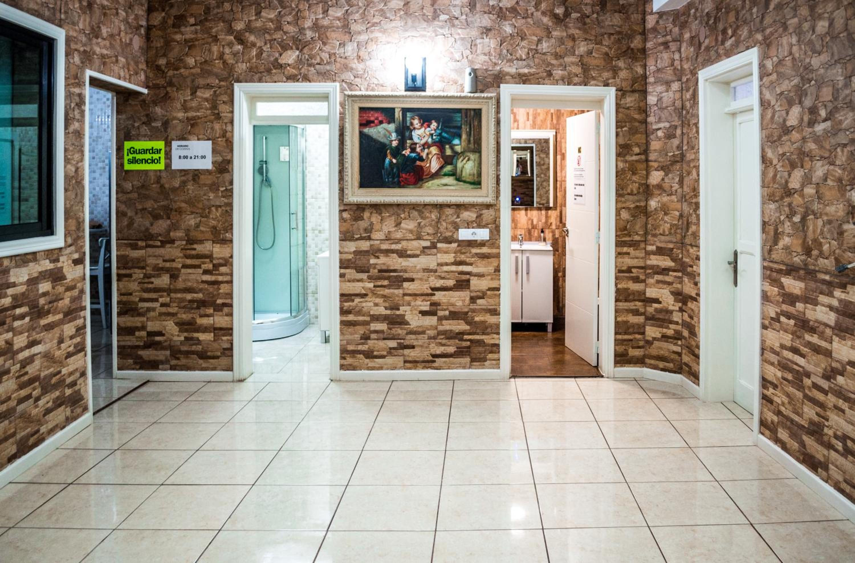 Habitación Doble con Balcón (2 adultos + 1 niño)