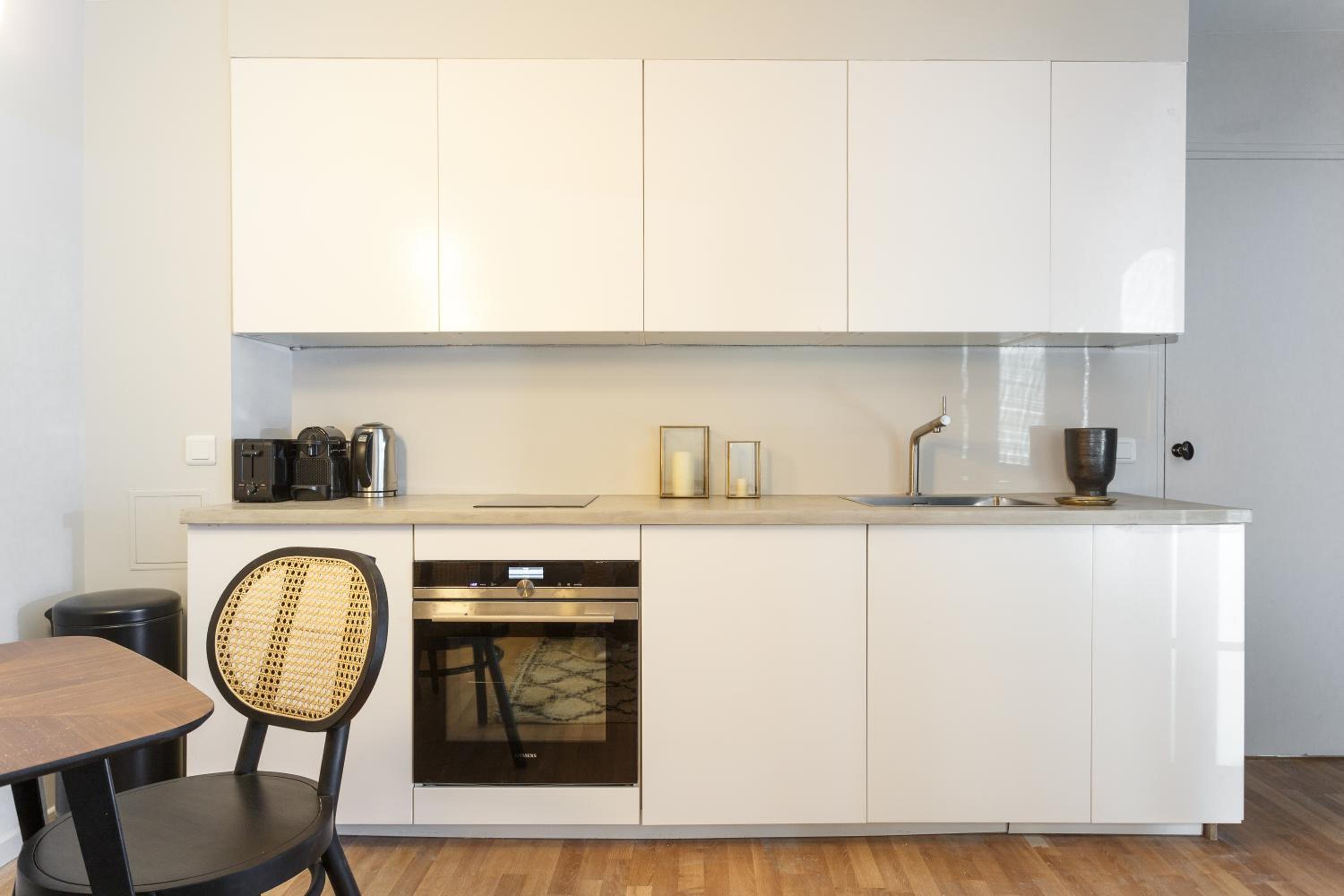 Deluxe Apartment photo 2