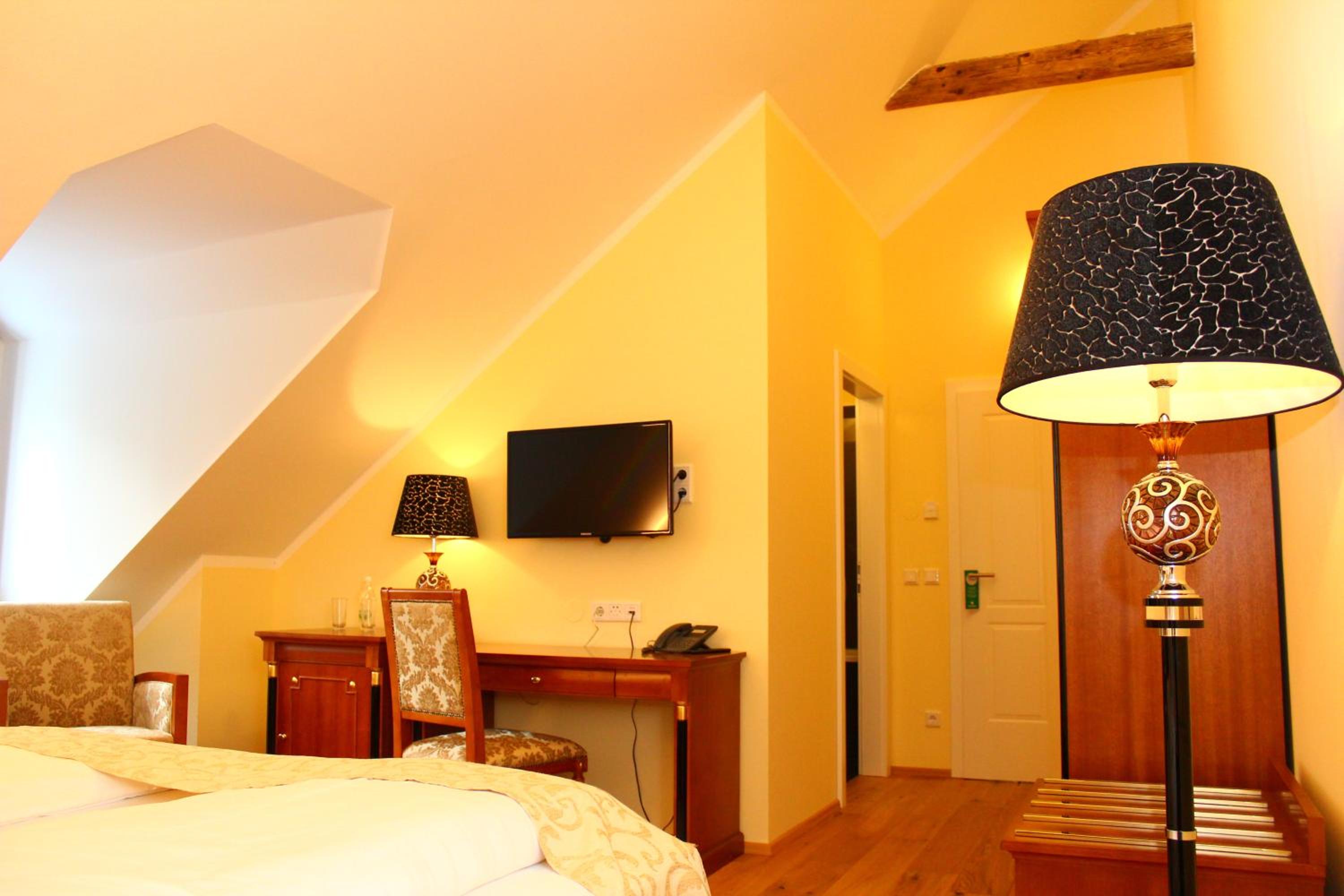 Prestige Double Room - Photo 8