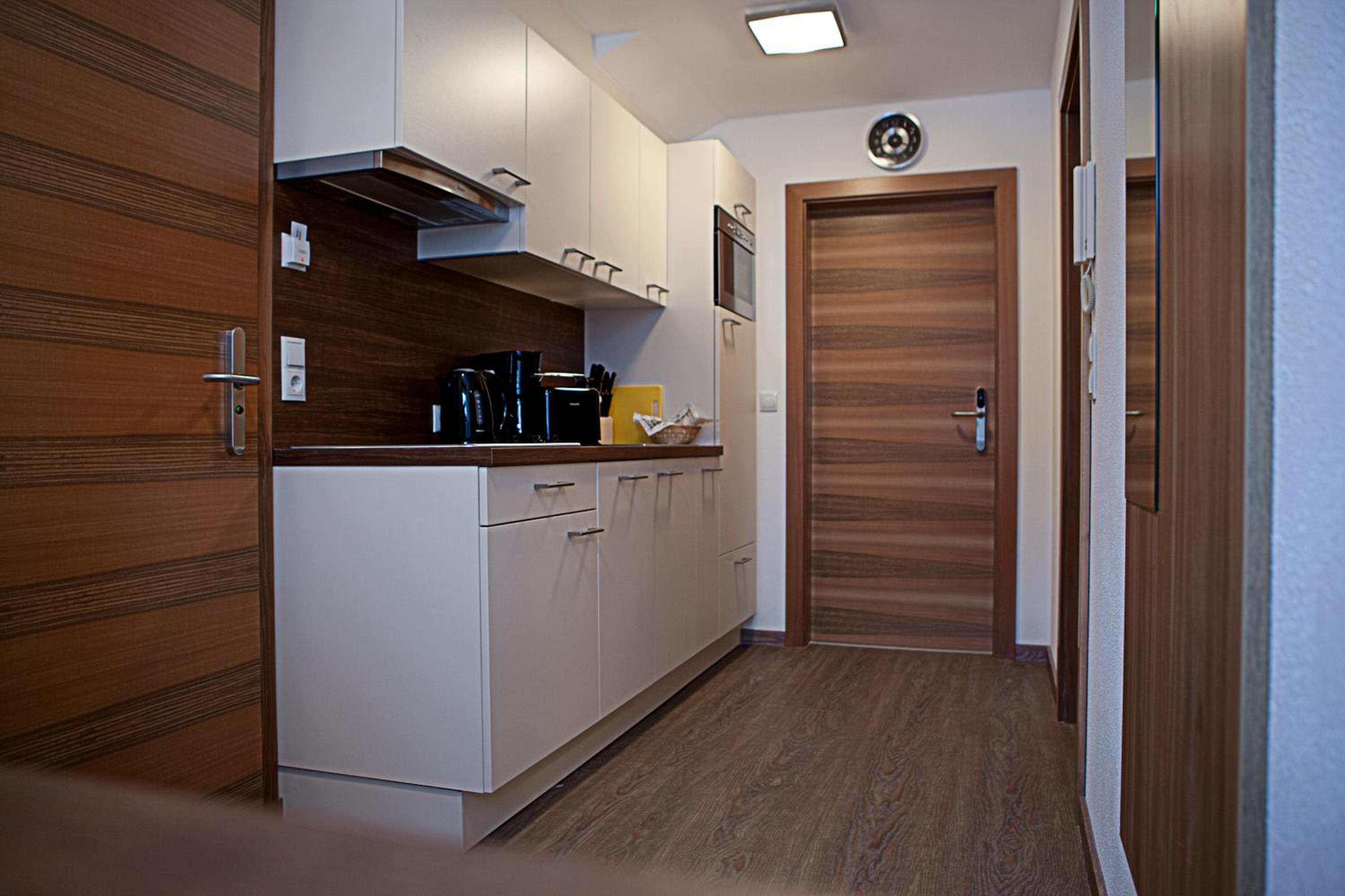 Two-Bedroom Apartment with Balcony photo 2