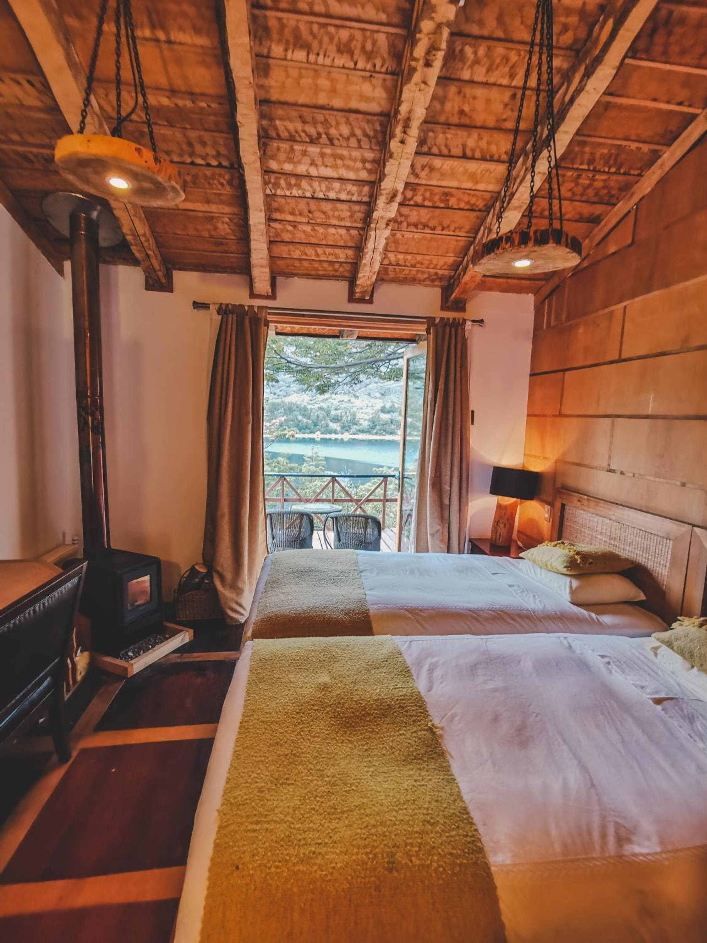 Twin Room with Lake View photo 1