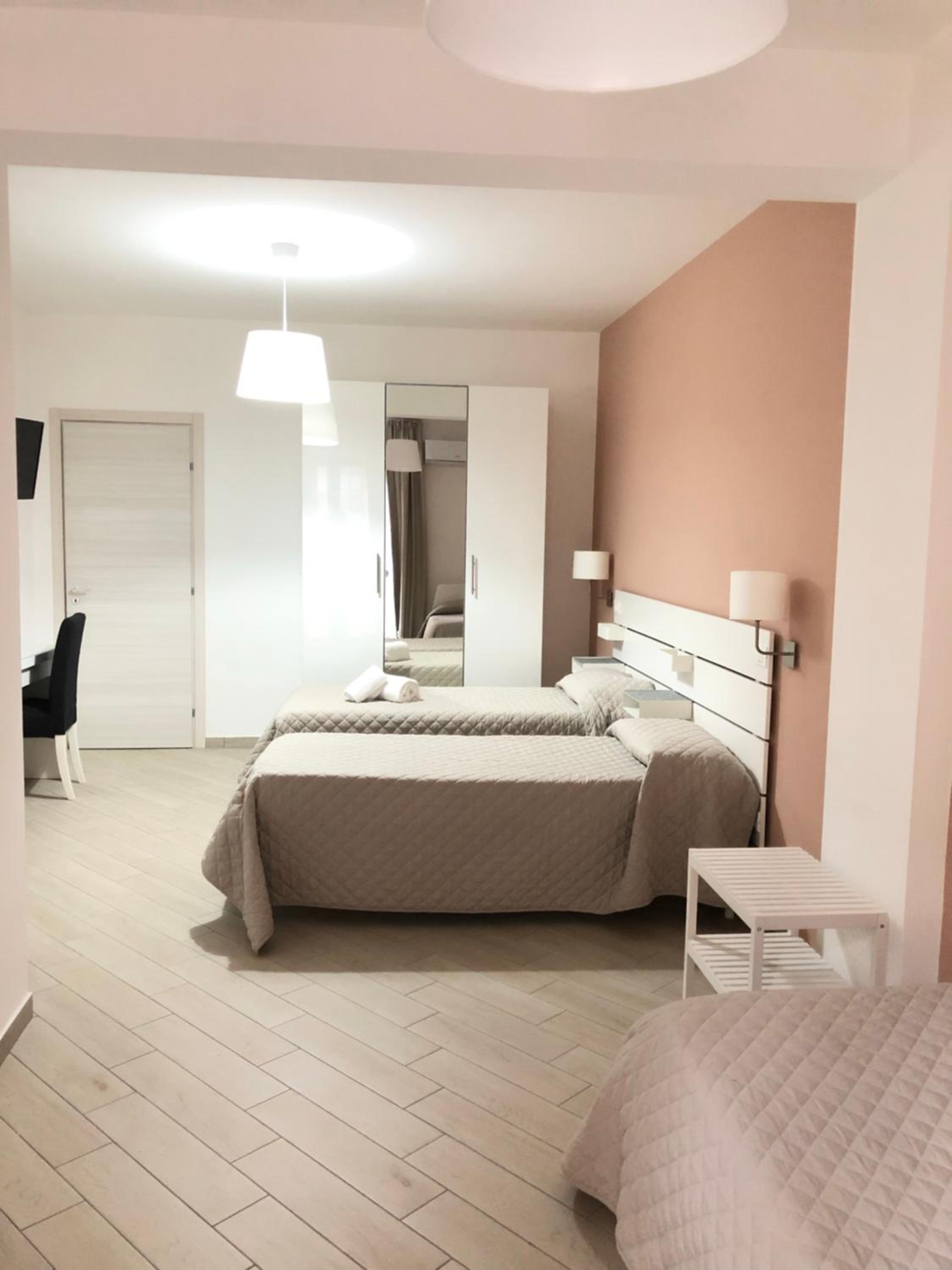Quadruple Room with Balcony photo 1