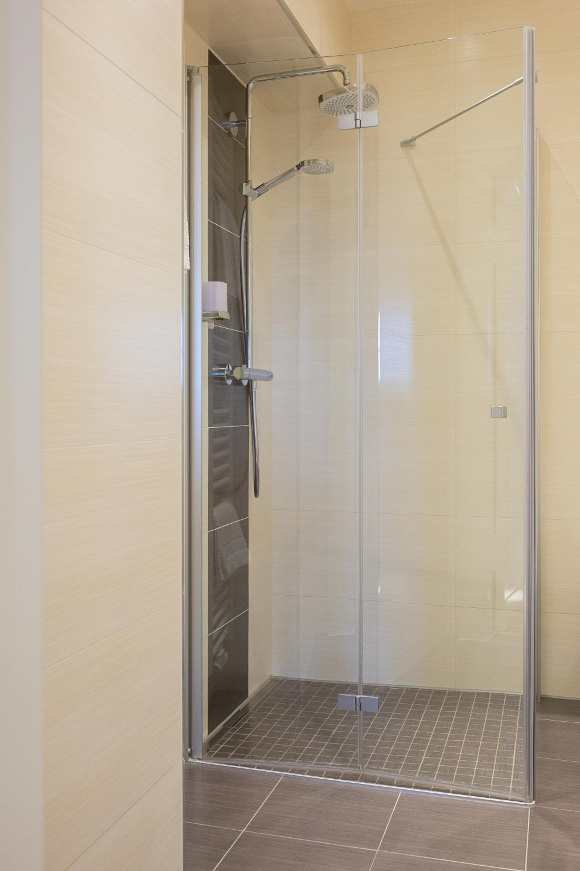 Superior Double Room - Photo 3