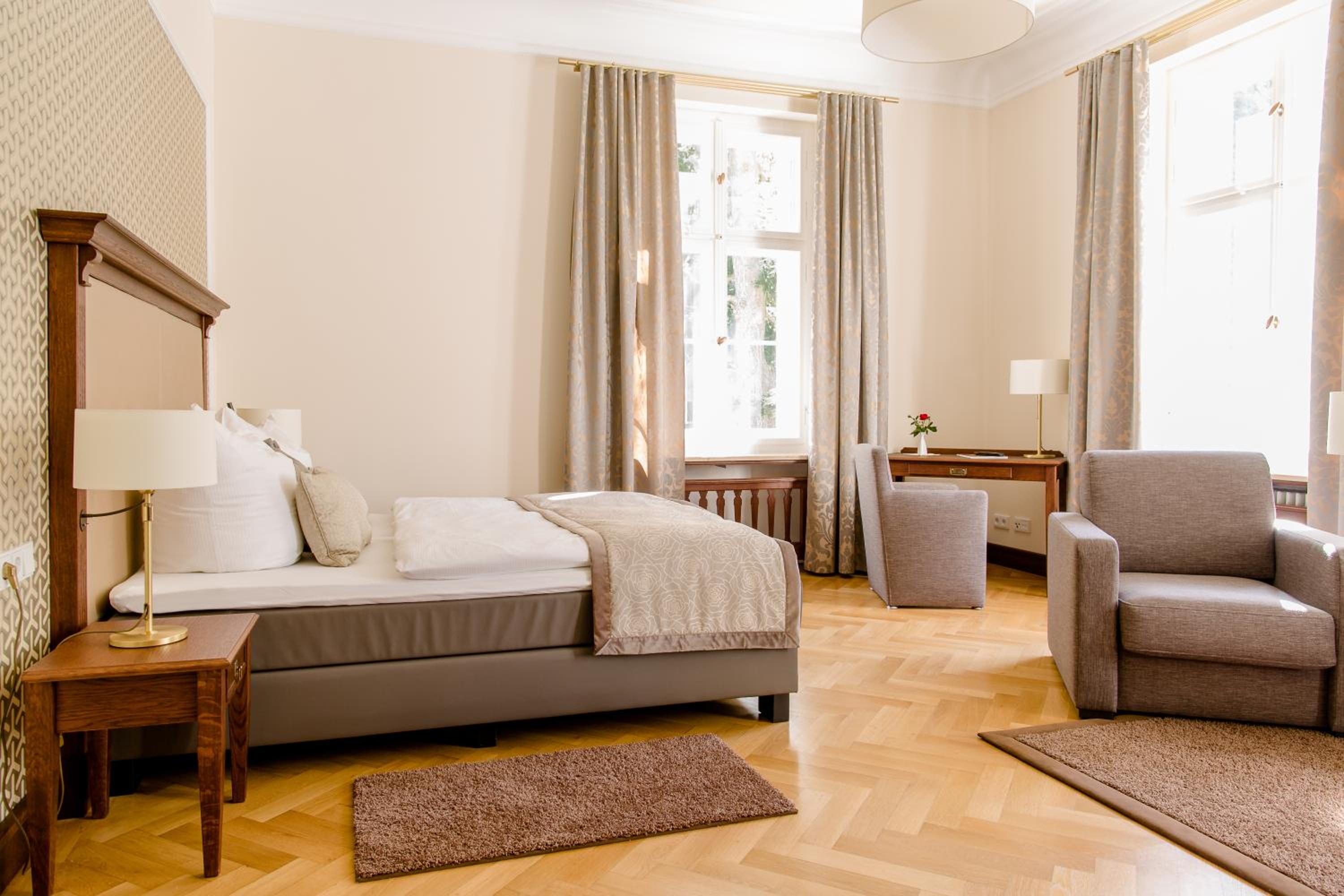 Deluxe Double Room - Photo 4