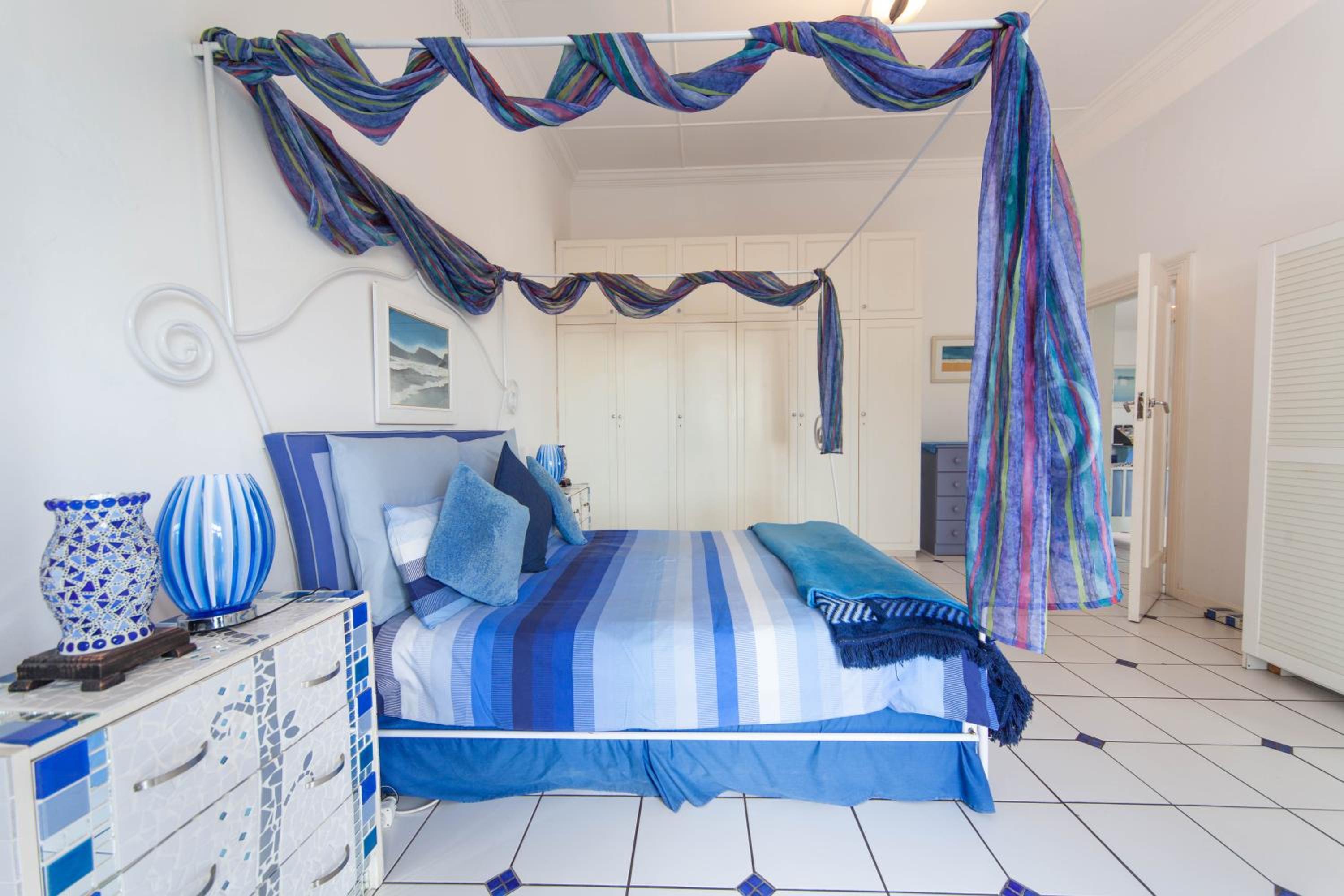 Family Apartment with Sea View