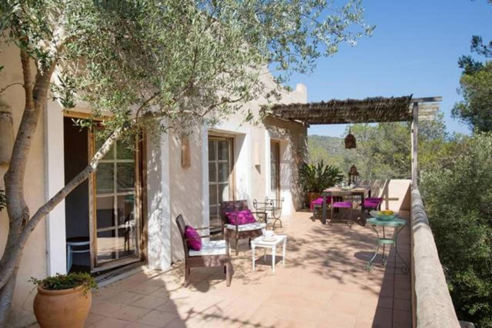Villa with Garden View photo 2