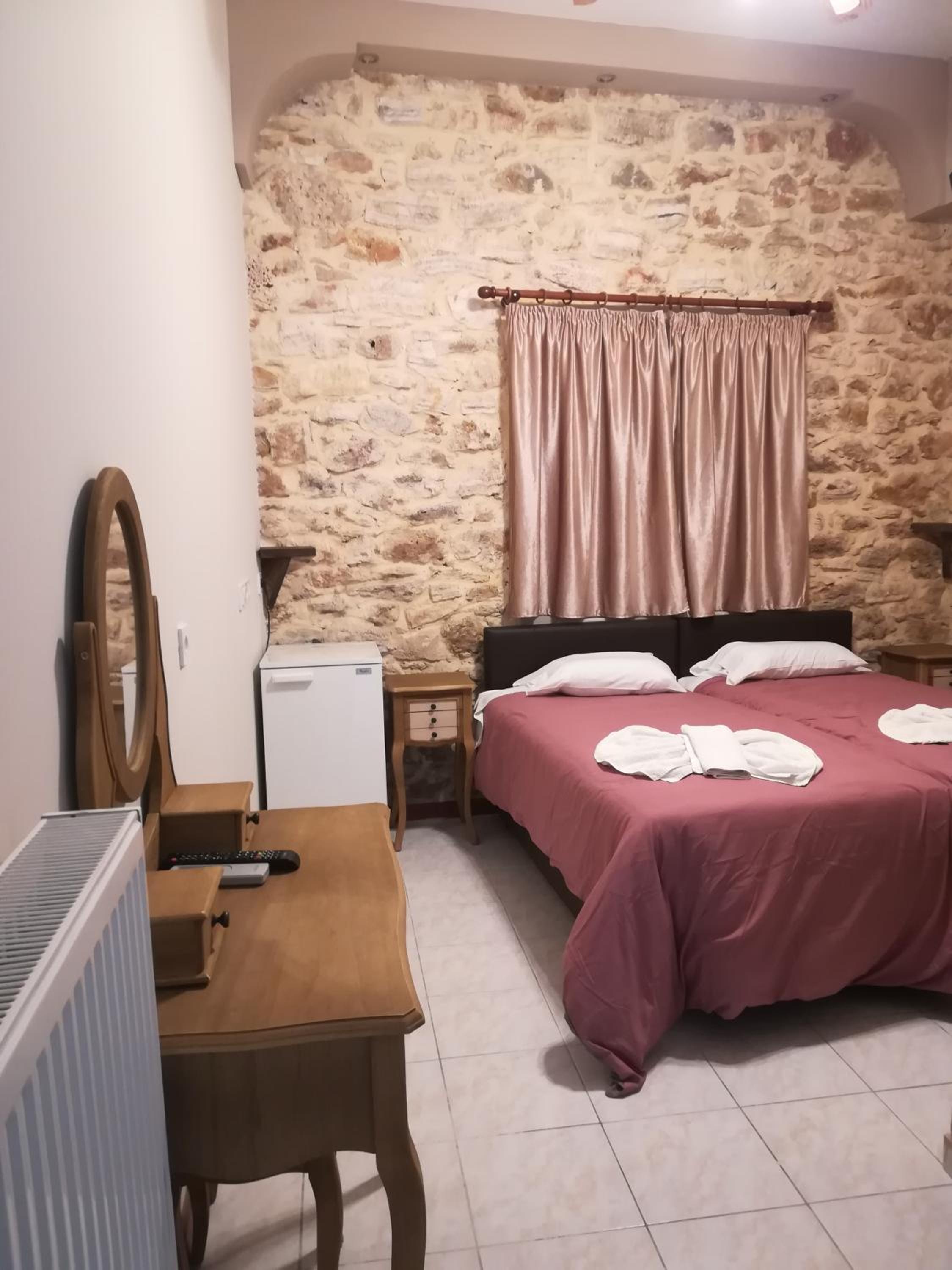 Standard Double or Twin Room photo 1