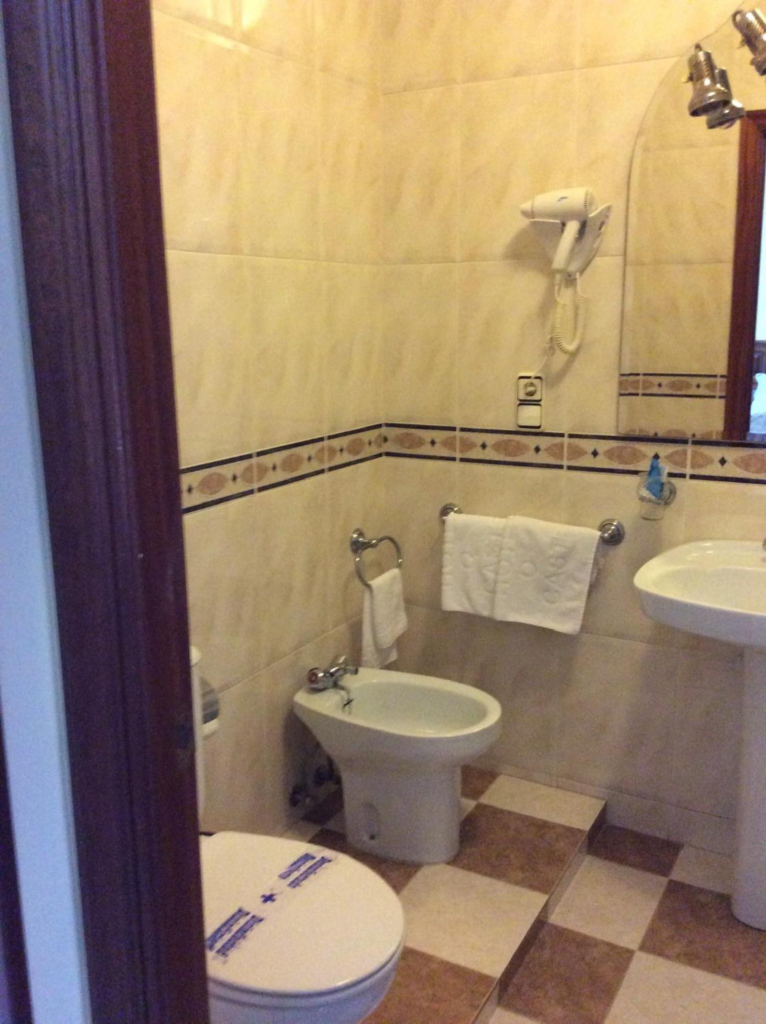 Comfort Triple Room photo 2