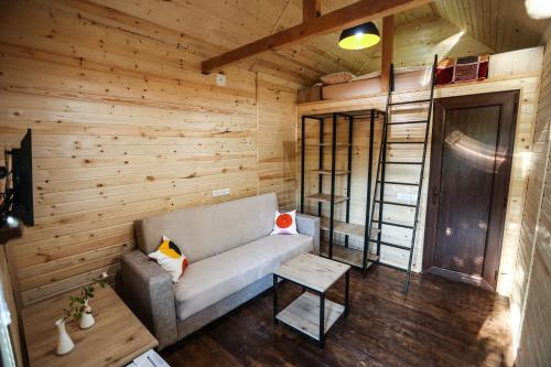 One-Bedroom House photo 1