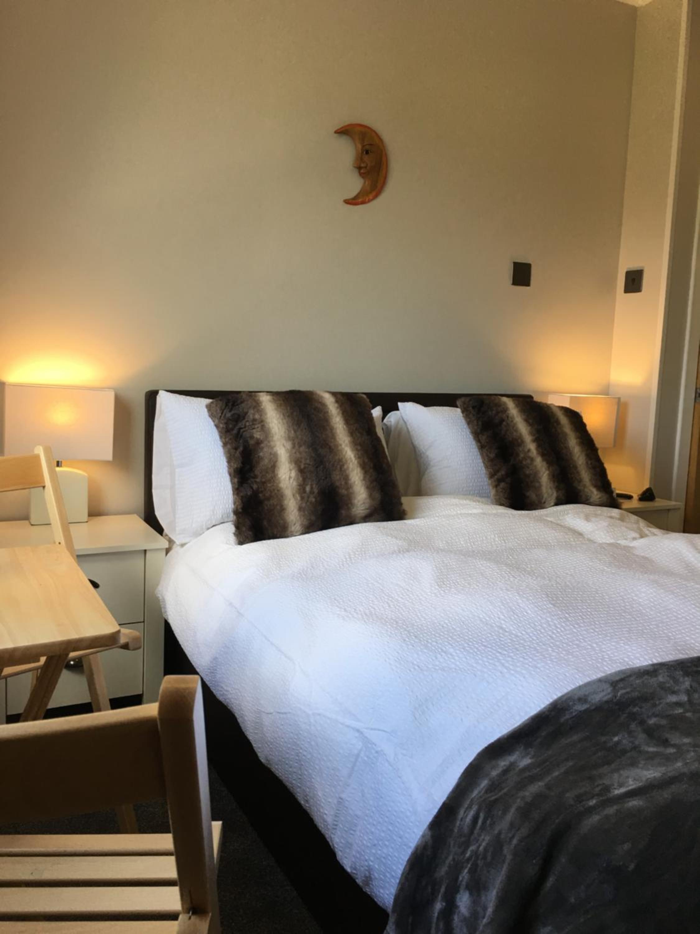 Double Room with Shared Bathroom photo 1