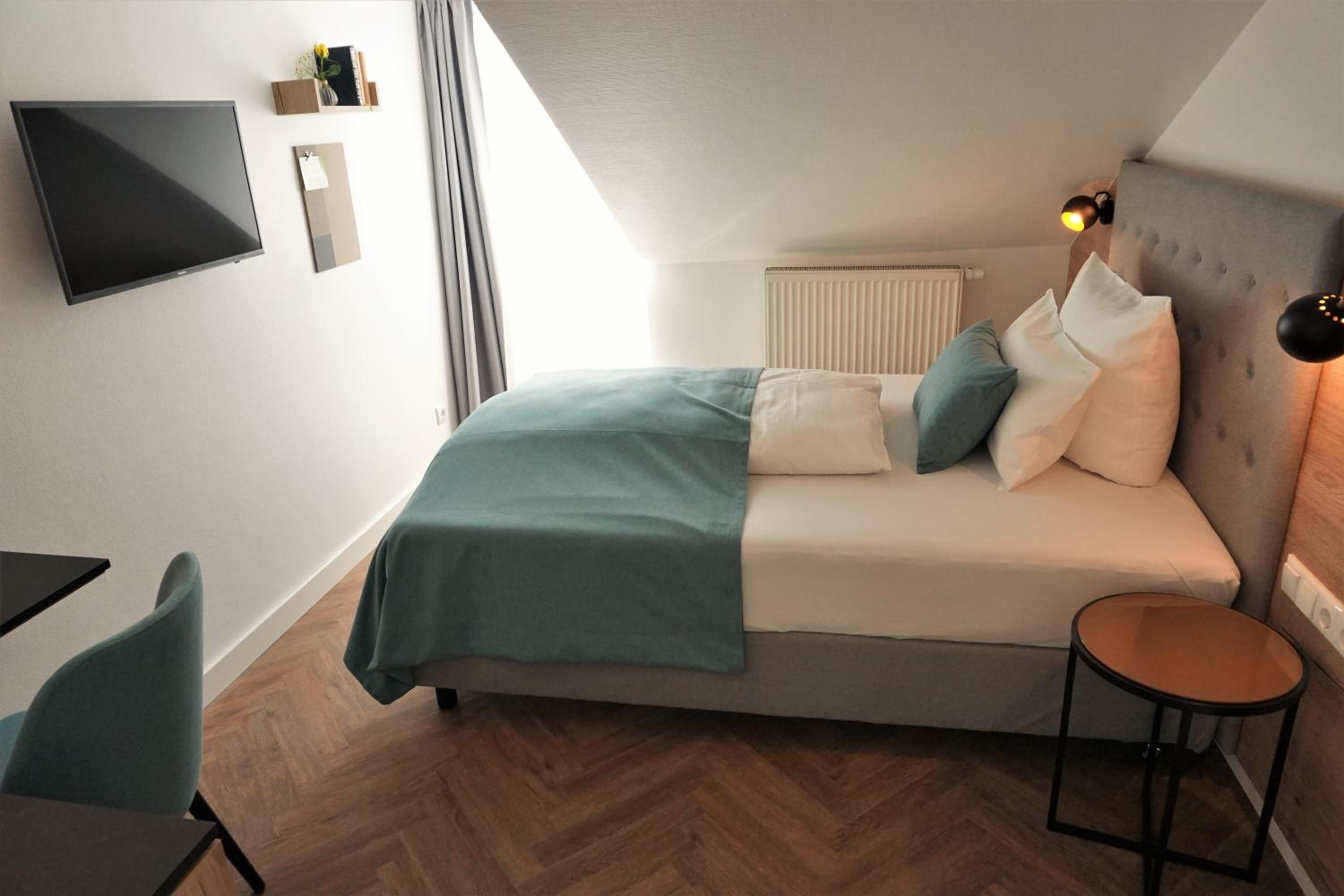 Single Room photo 3