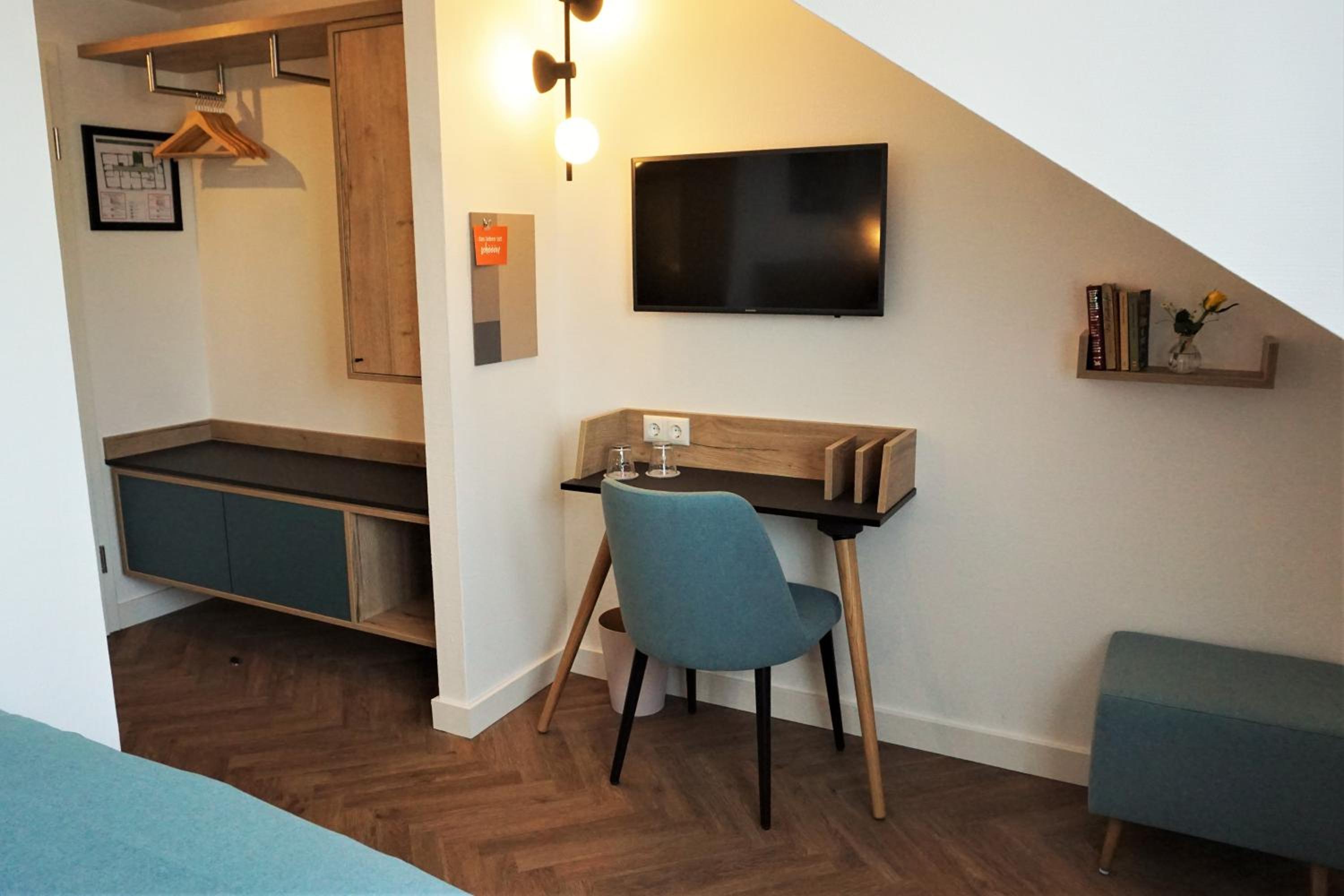 Small Double Room photo 1