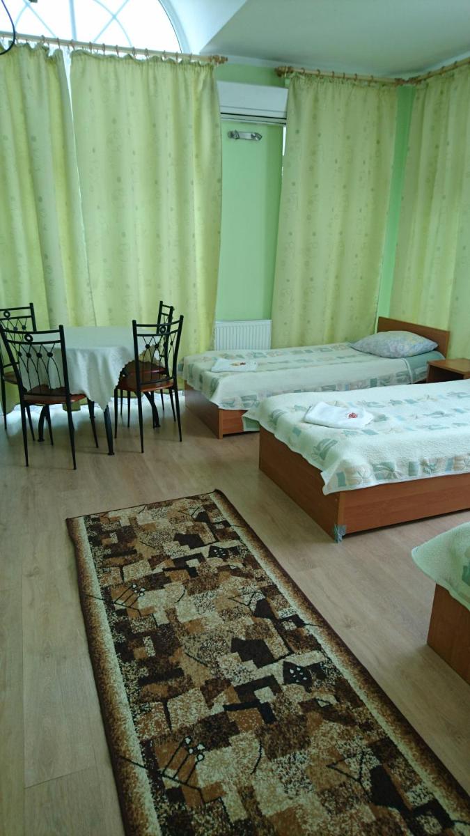 Quadruple Room photo 2
