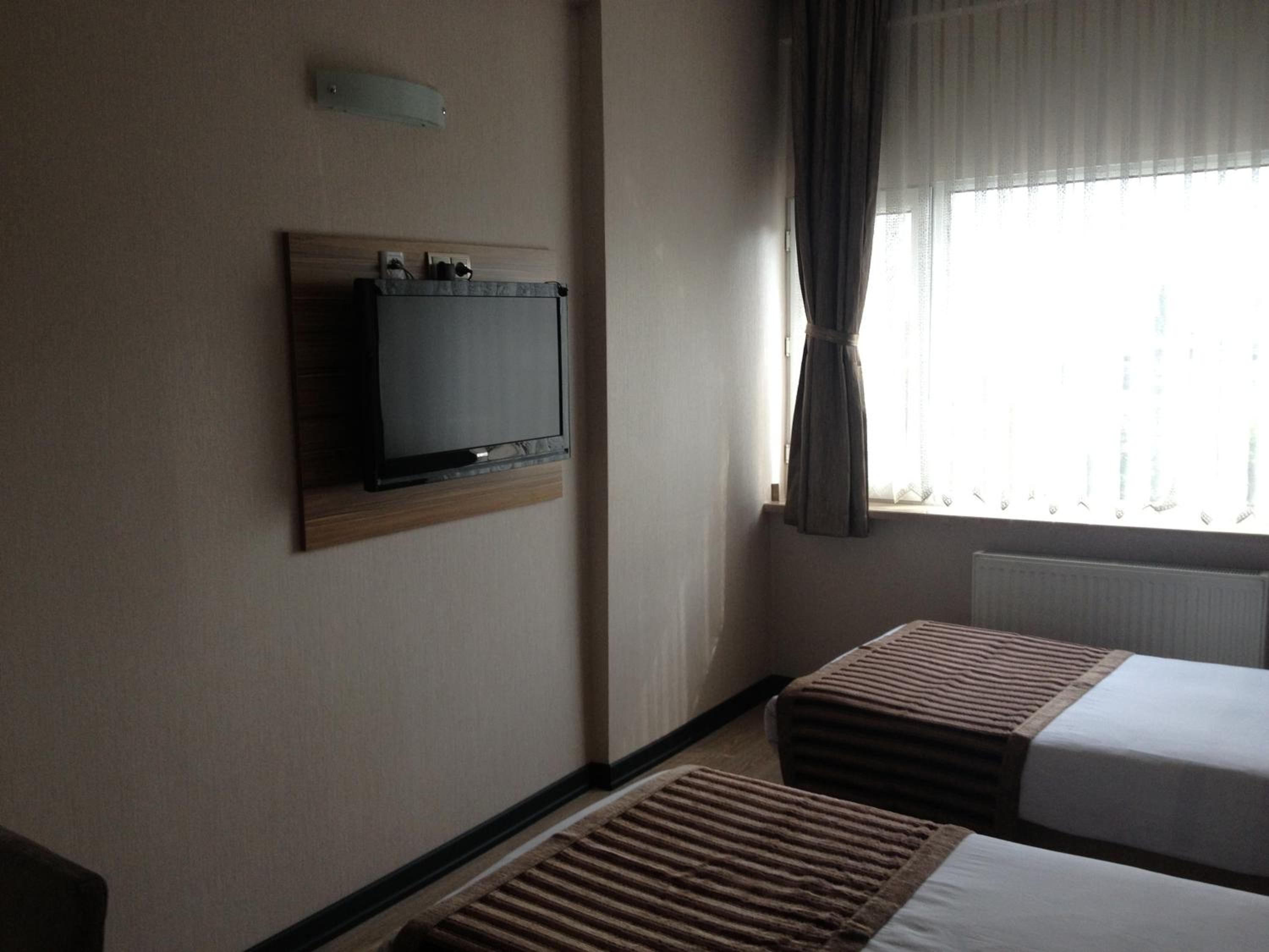 Standard Twin Room photo 3