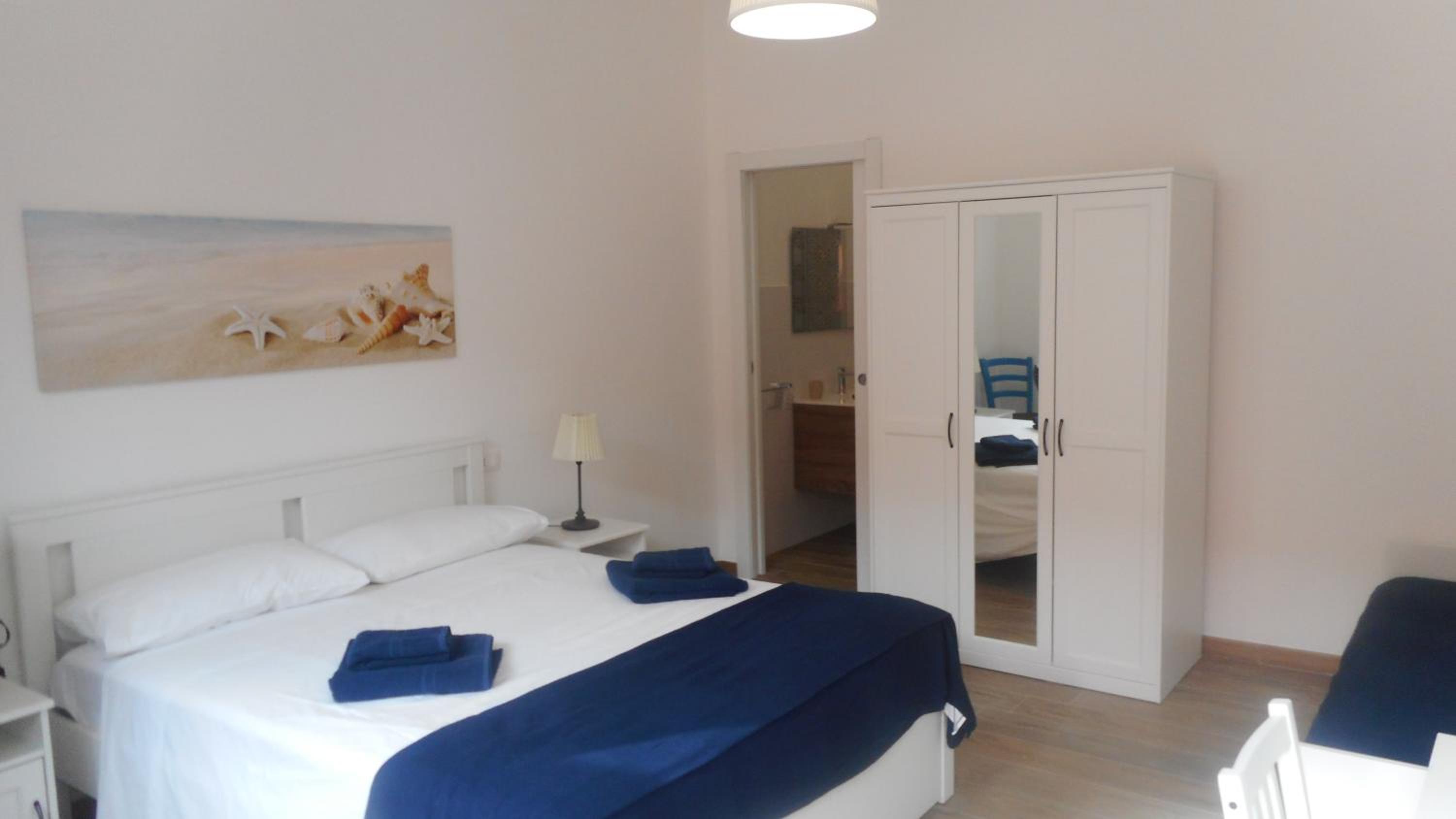 Triple Room with Private Bathroom photo 1