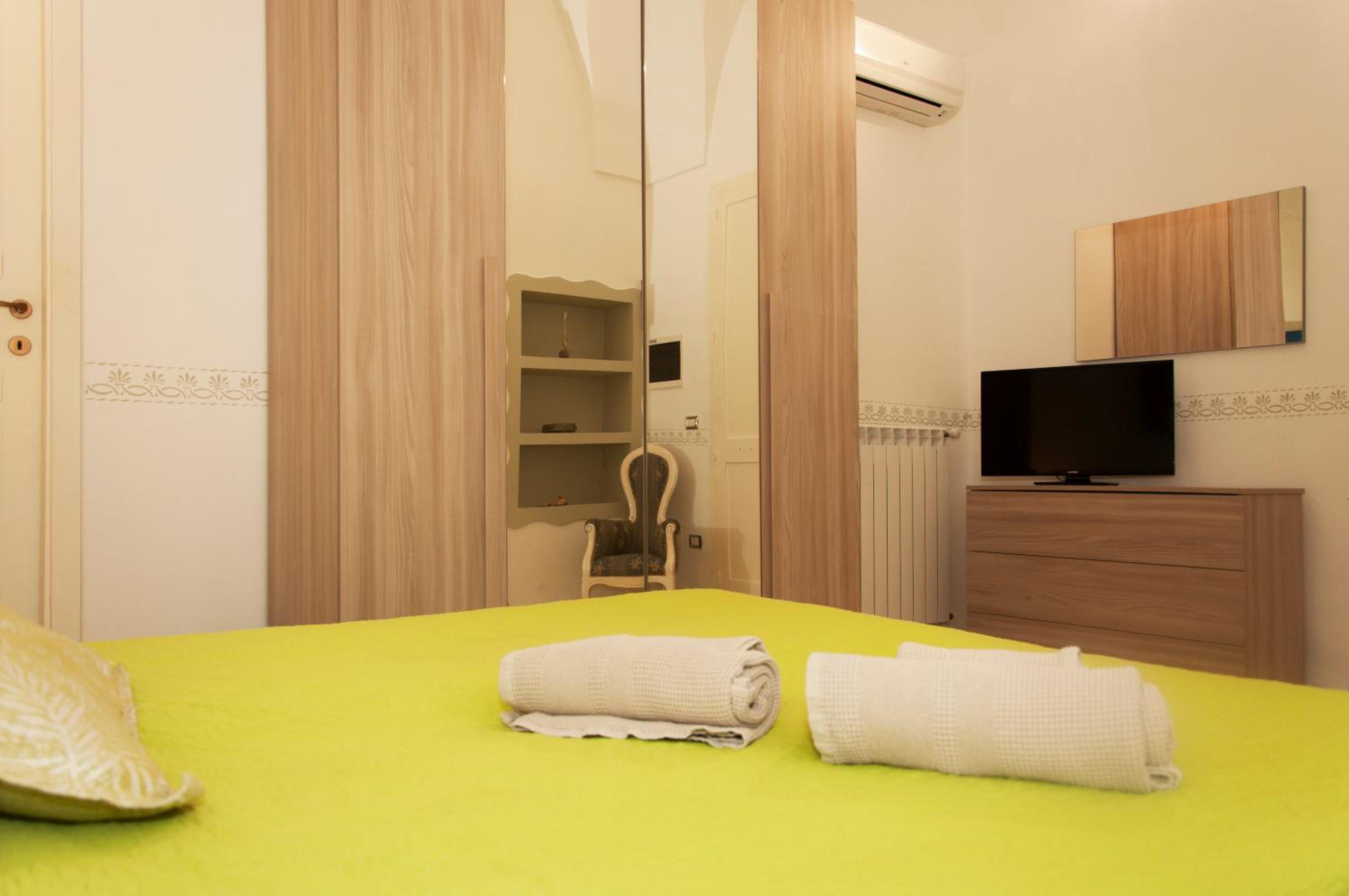 Deluxe Double Room - Photo 3