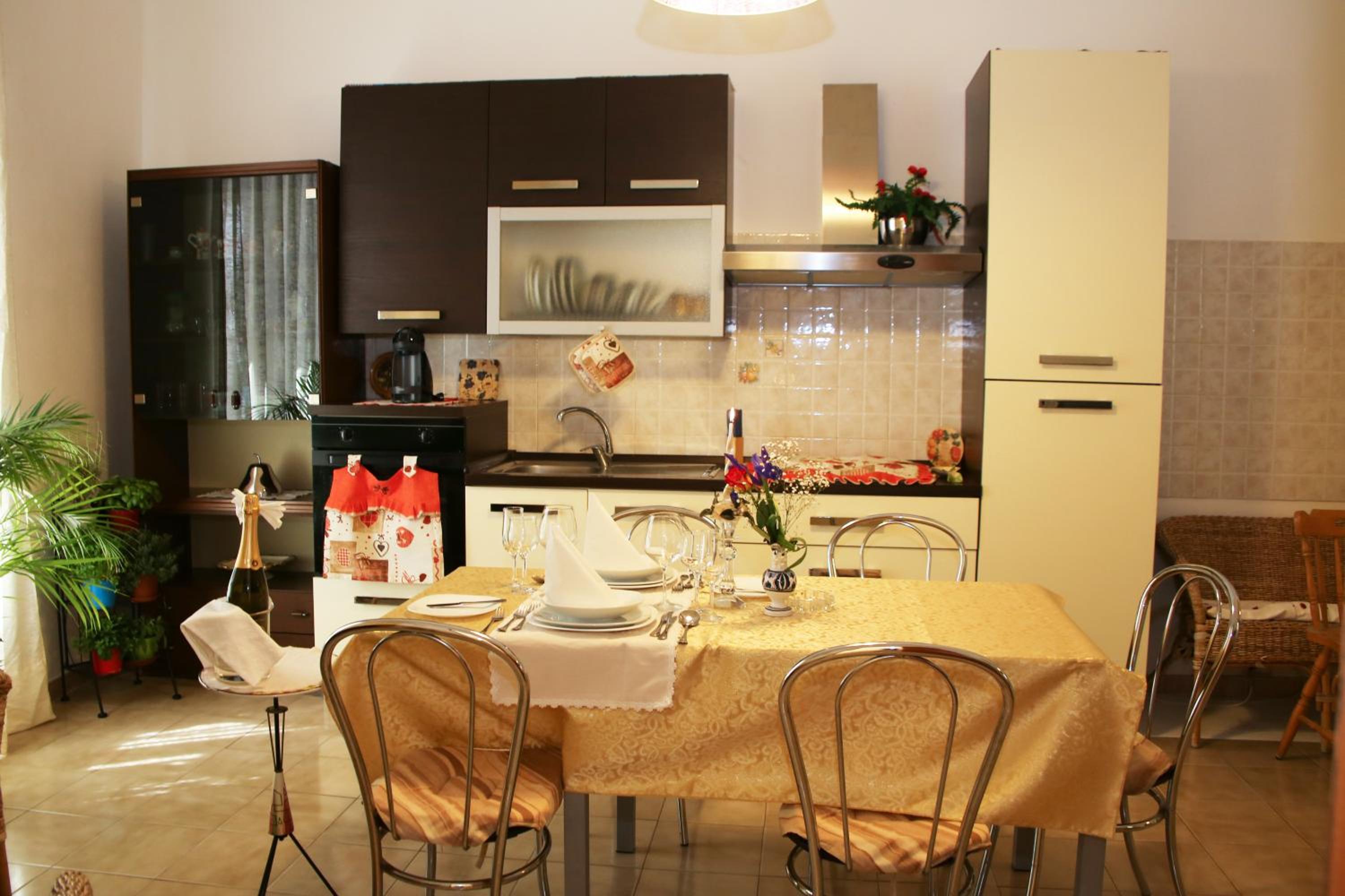 Apartment - Photo 22