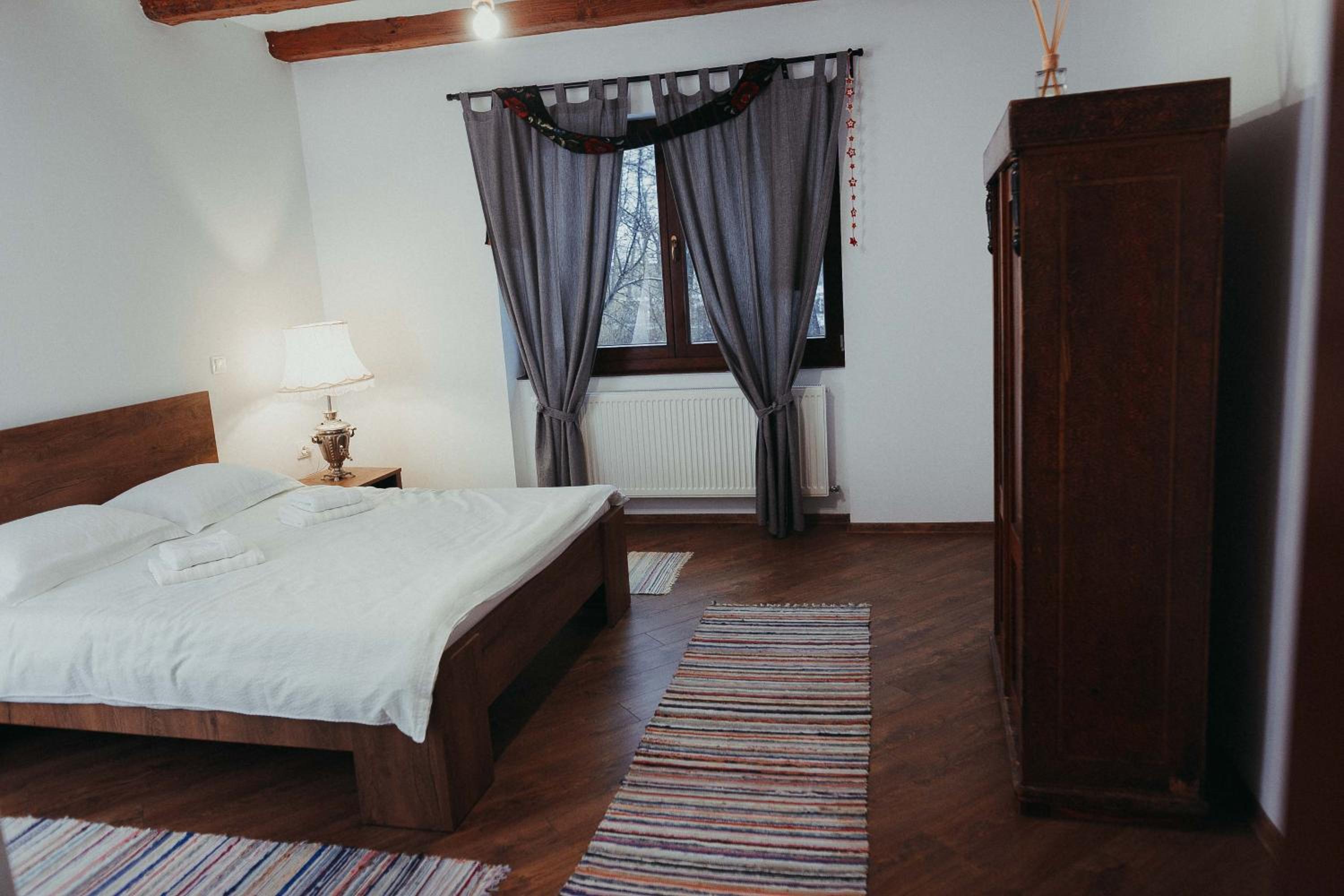 Double Room Iosif - Photo 6
