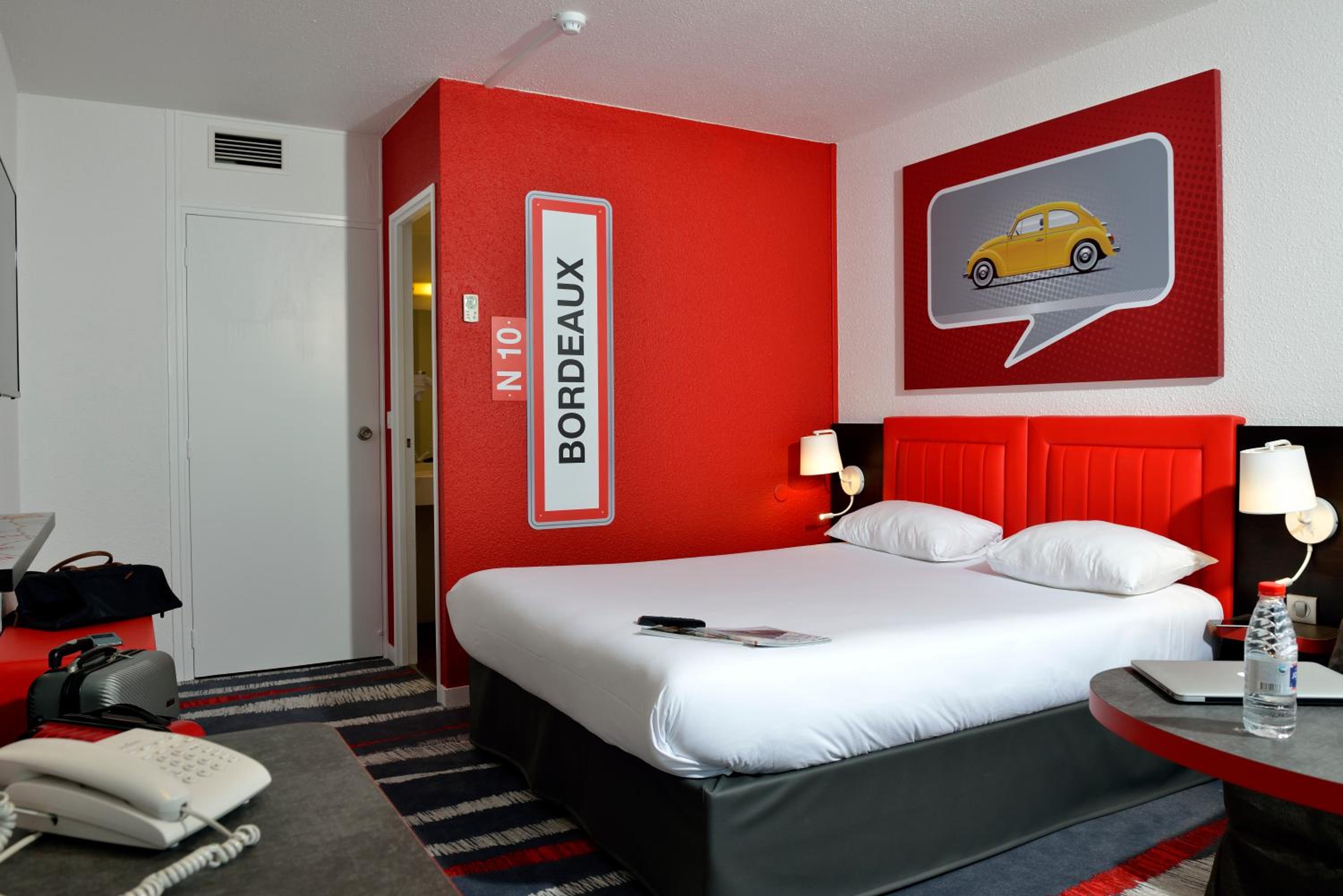 Standard Double Room with Sofa Bed - Photo 8