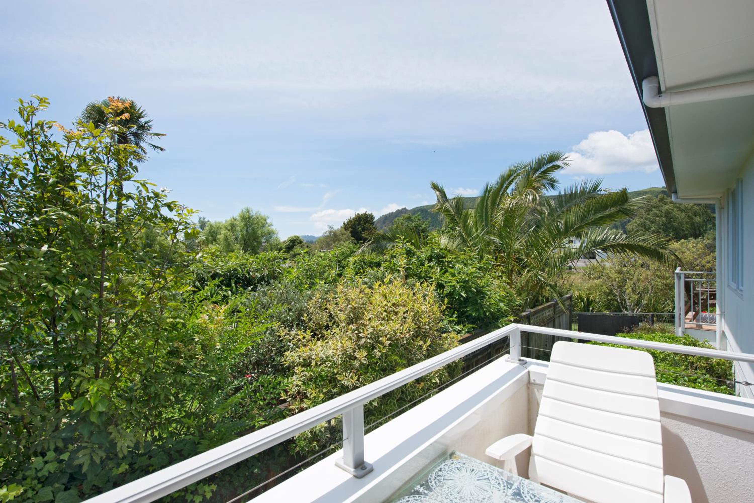 Studio with Balcony - Photo 6