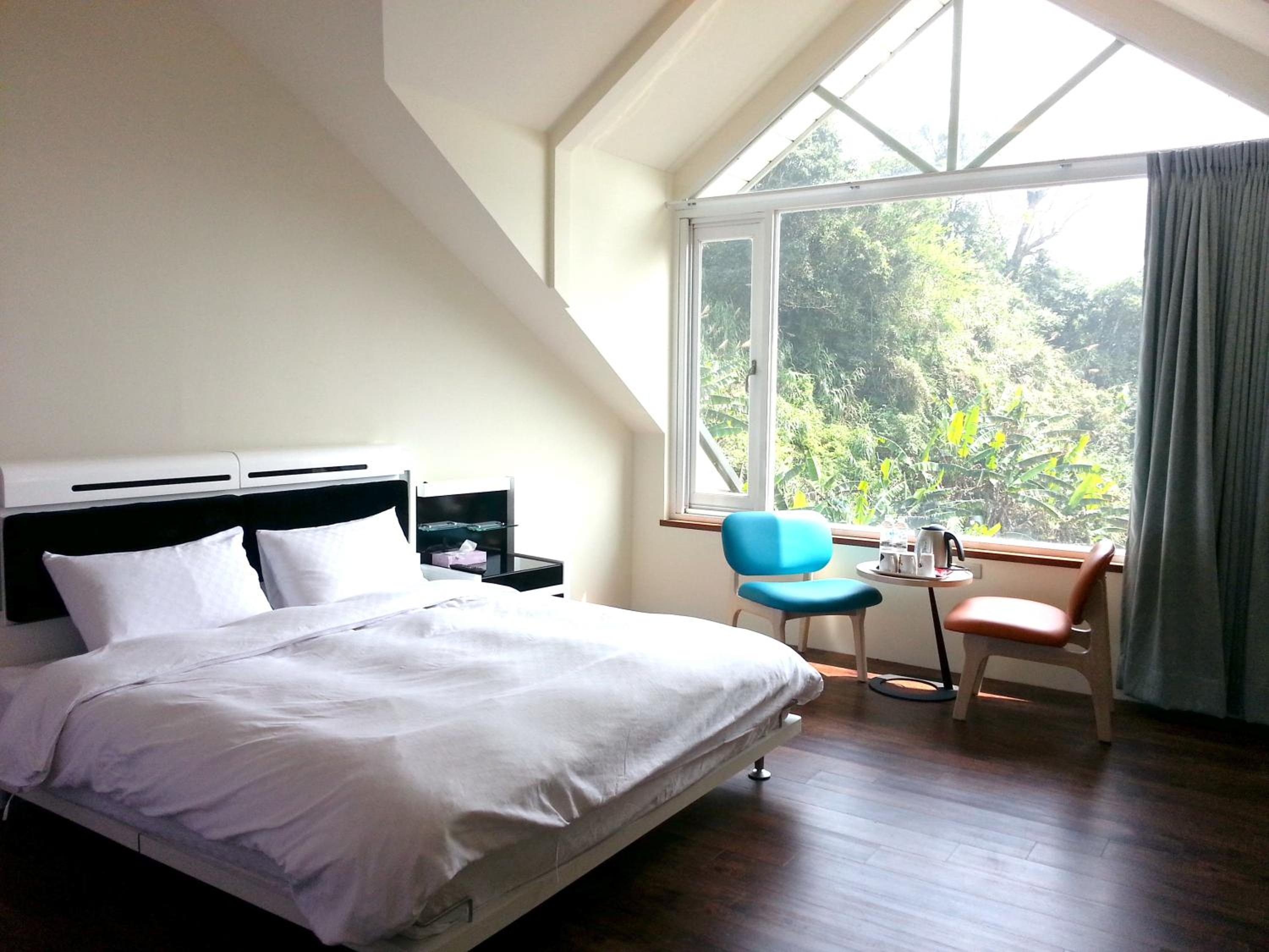 King Room with Mountain View photo 1