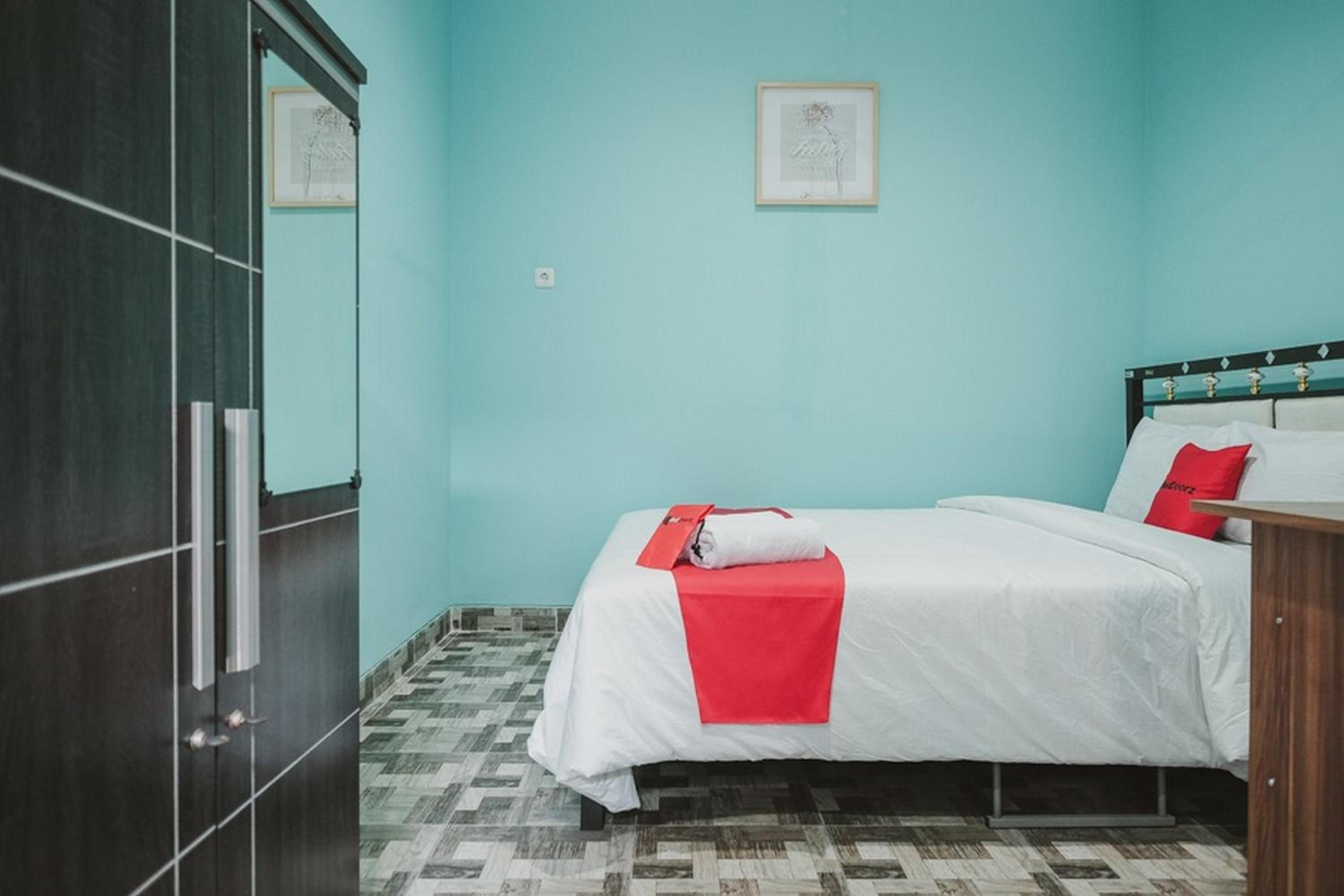 Double Room - Photo 3